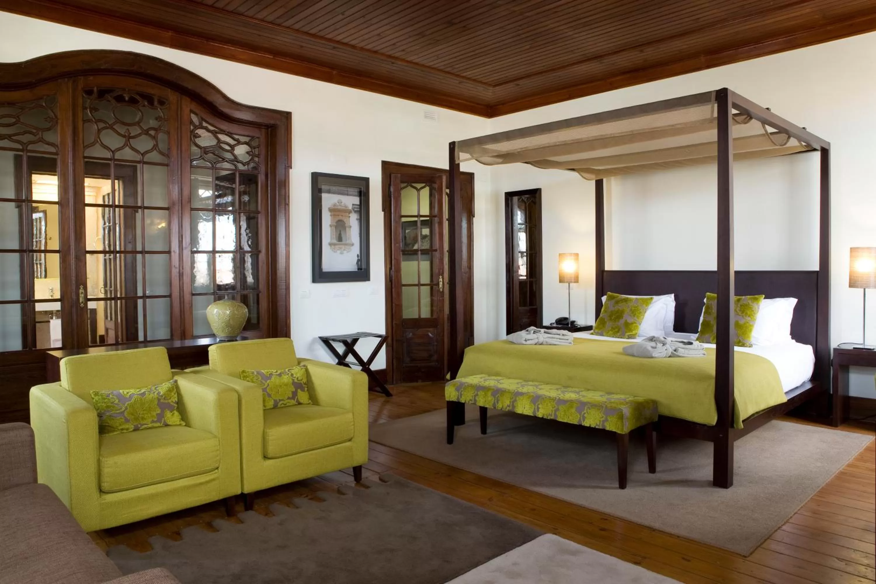 Bed in Hotel Lusitano