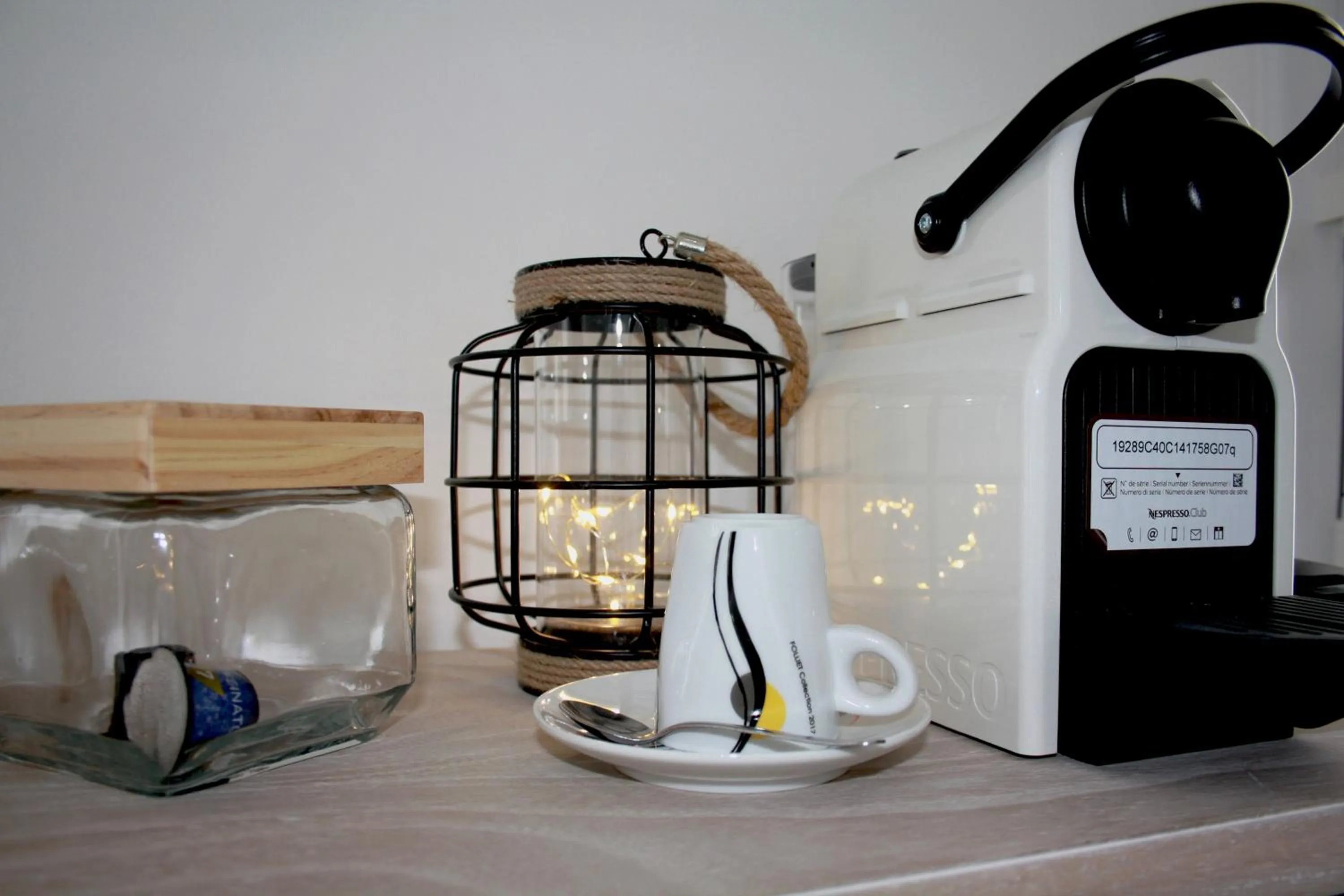 Coffee/tea facilities in Logis Hôtel Sea View