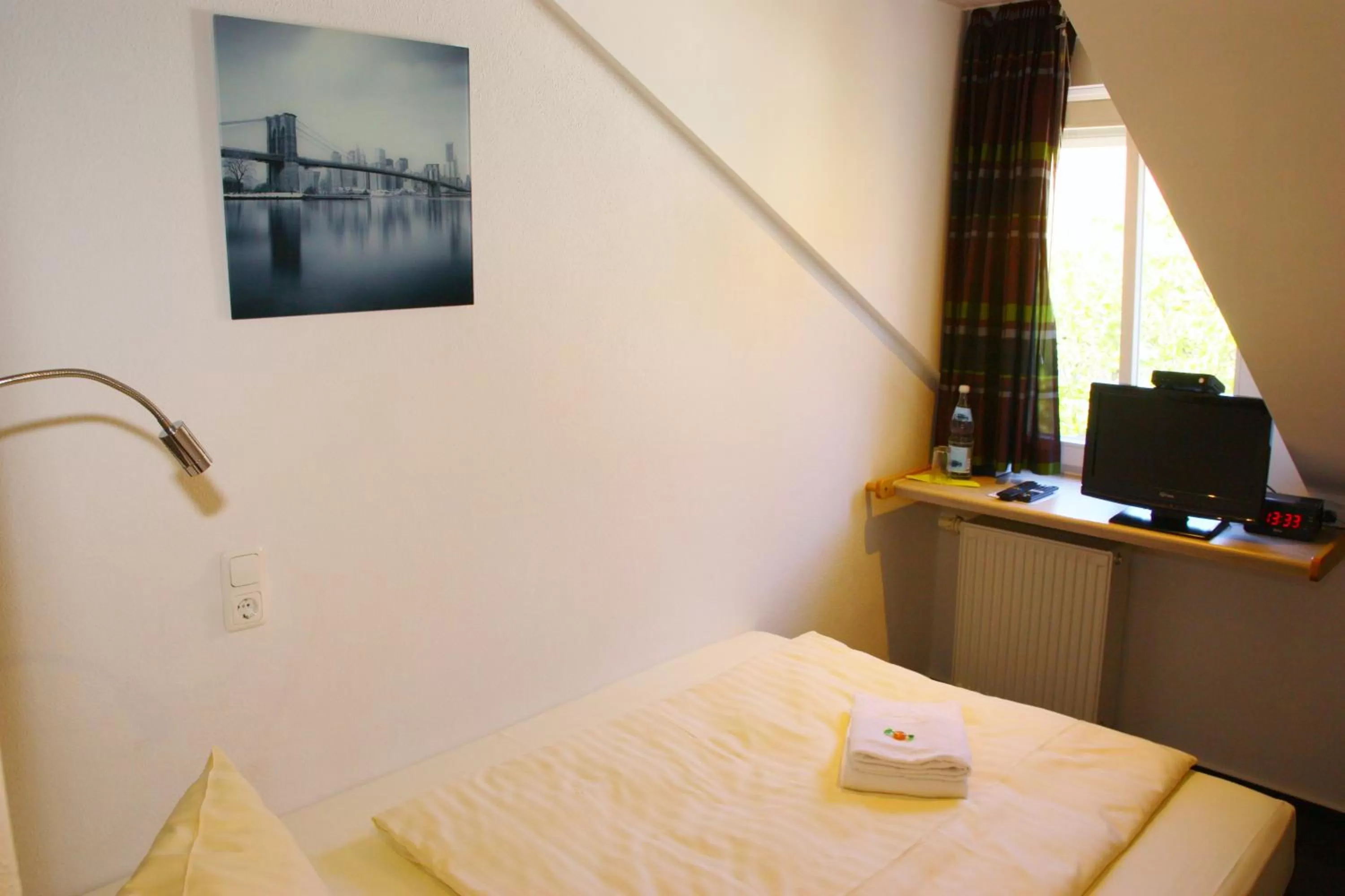 Photo of the whole room, Bed in Hotel am Schloss