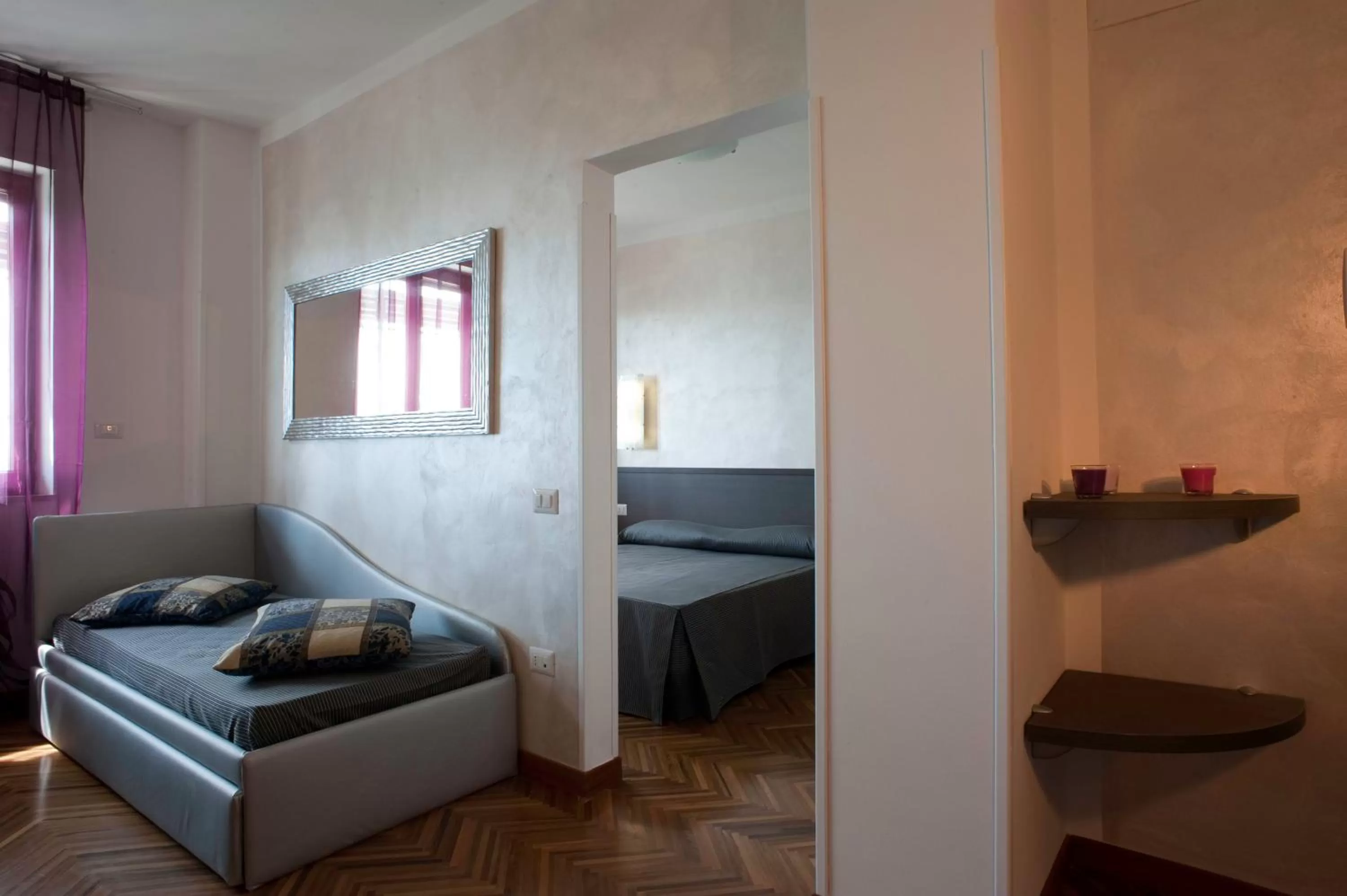 Bed in Hotel Astoria