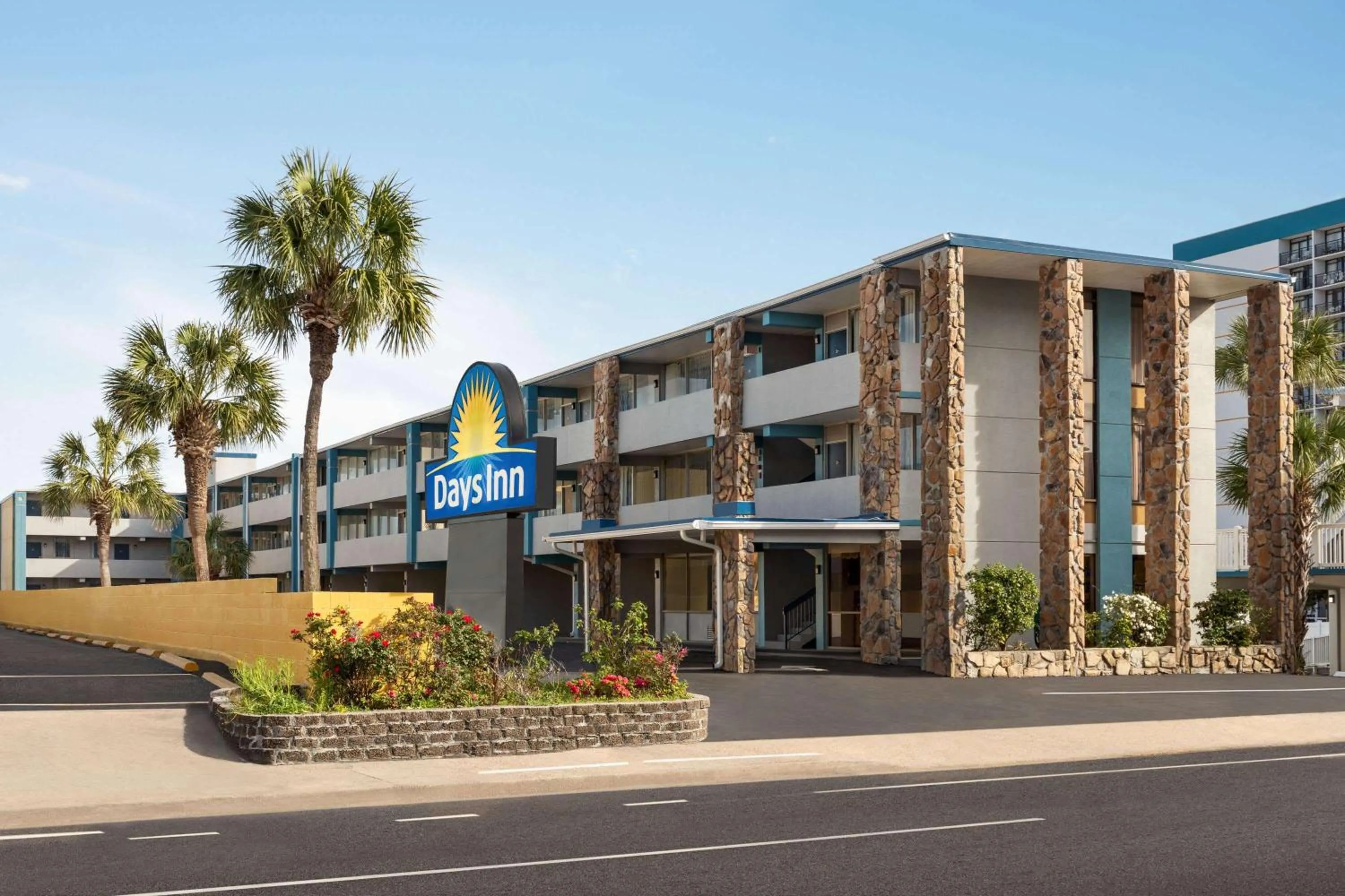 Property building in Days Inn by Wyndham Myrtle Beach-Beach Front