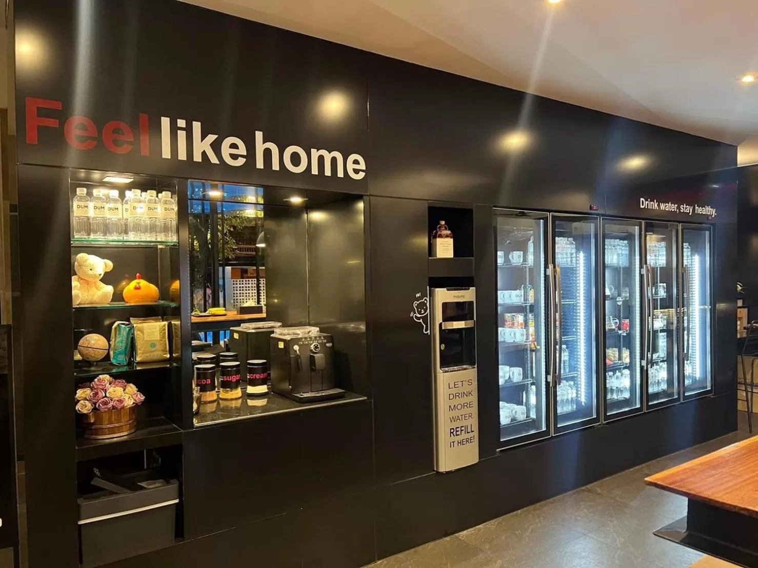 Coffee/tea facilities in DUM Hotel - Si Phum