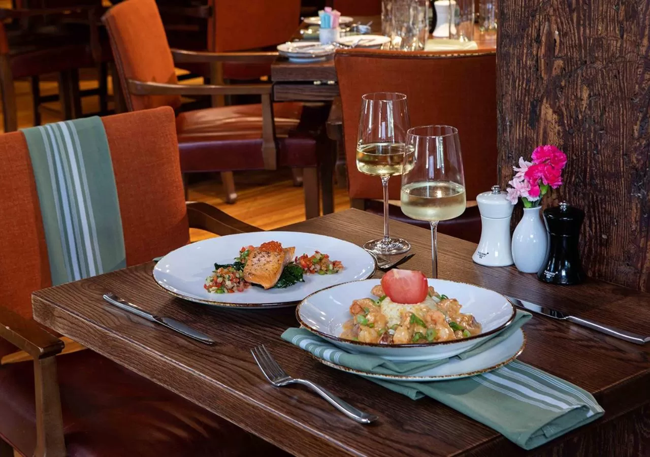 Restaurant/places to eat in Boar's Head Resort