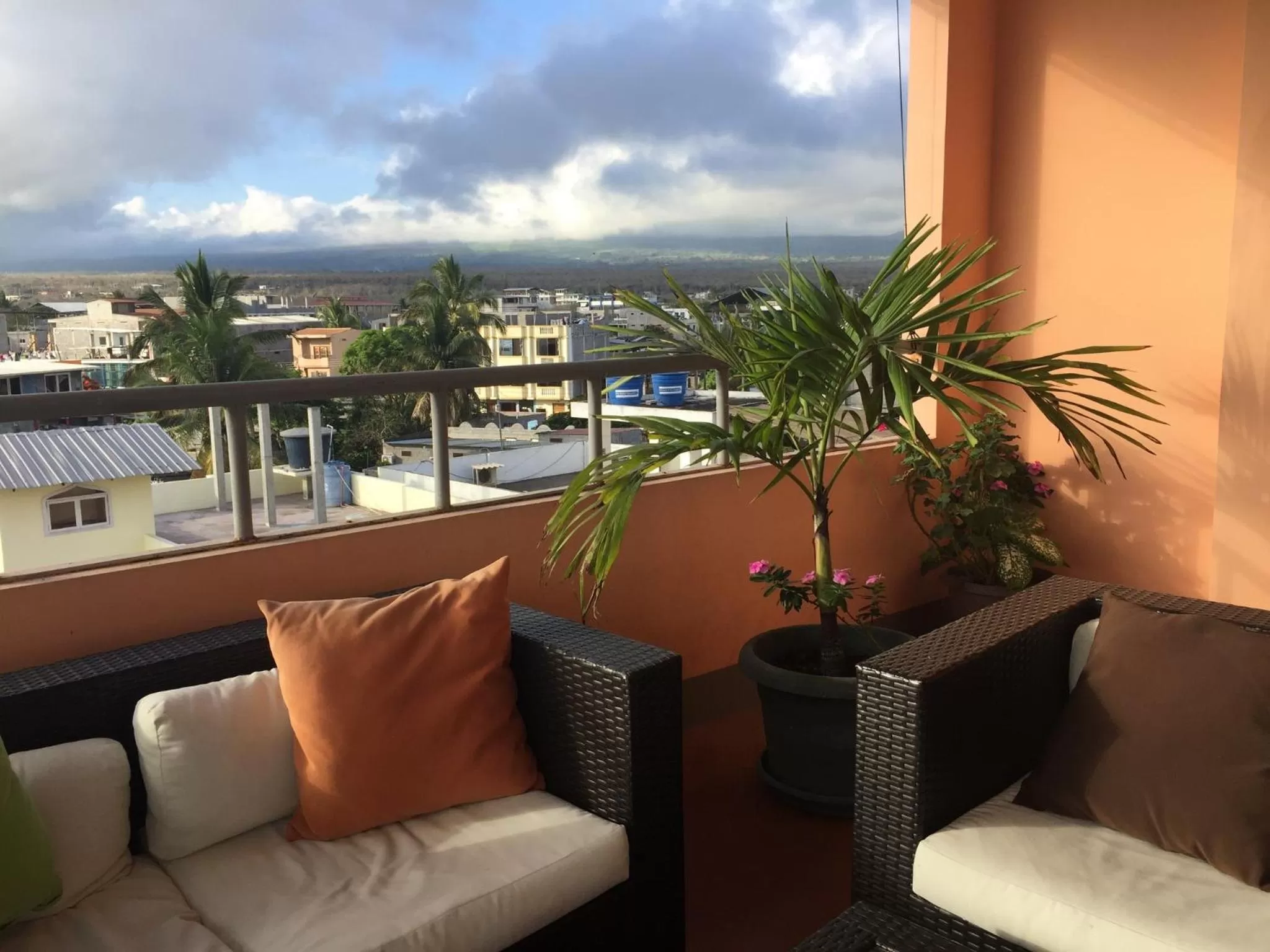 Property building in Torre Mar Galapagos Boutique Suites