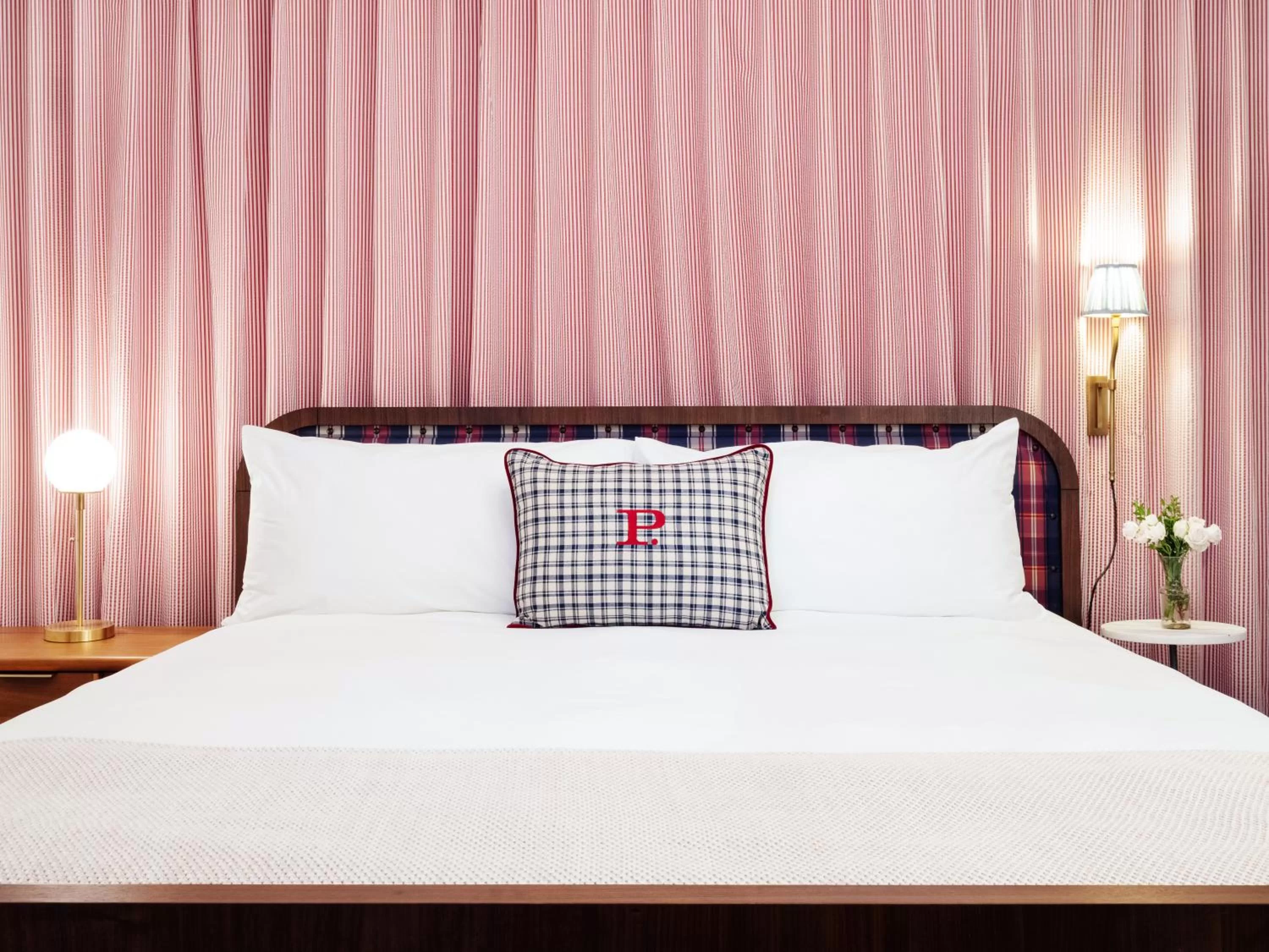 Bedroom, Bed in Palihotel San Diego Gaslamp Quarter