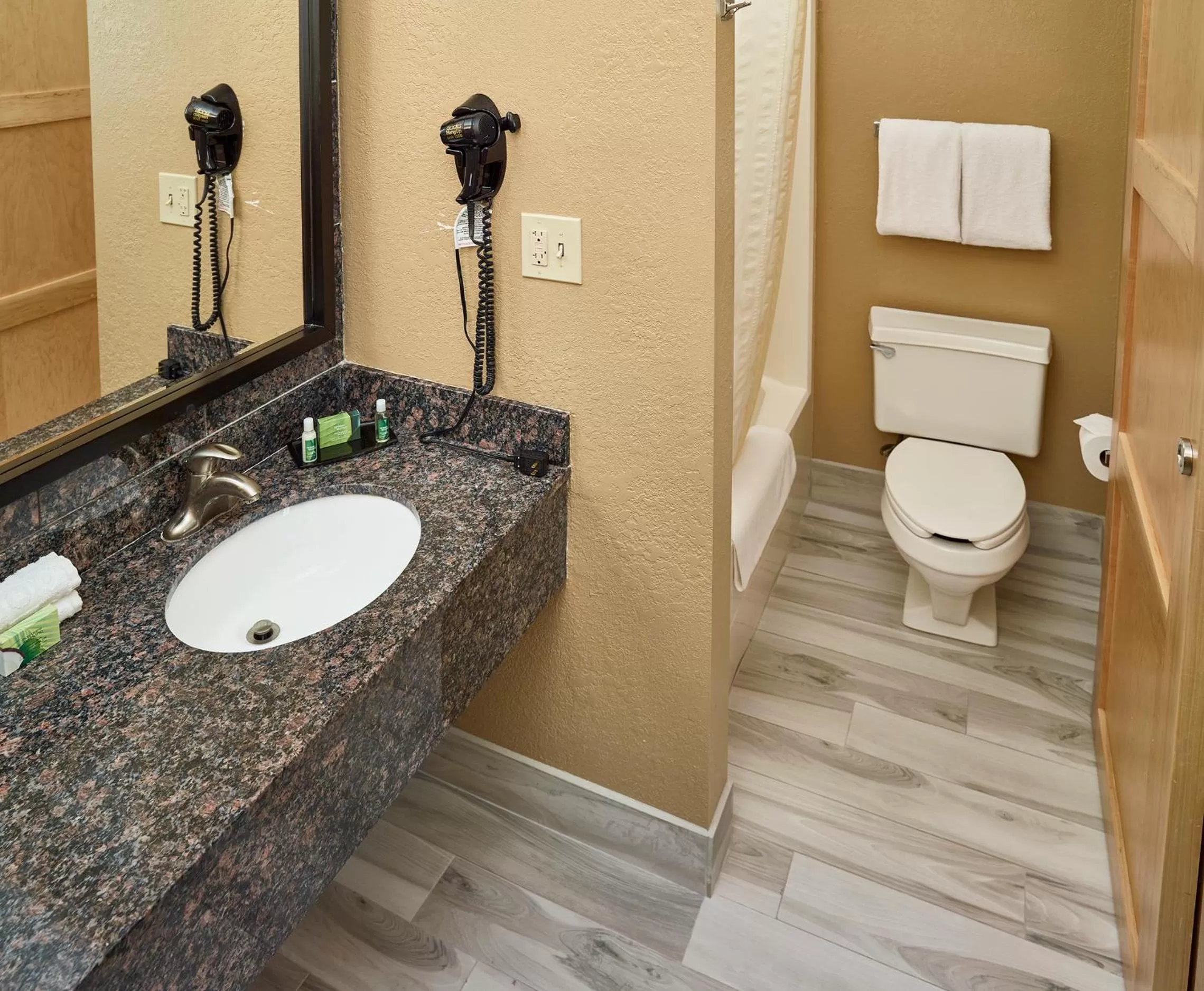 LivINN Hotel St Paul East / Maplewood