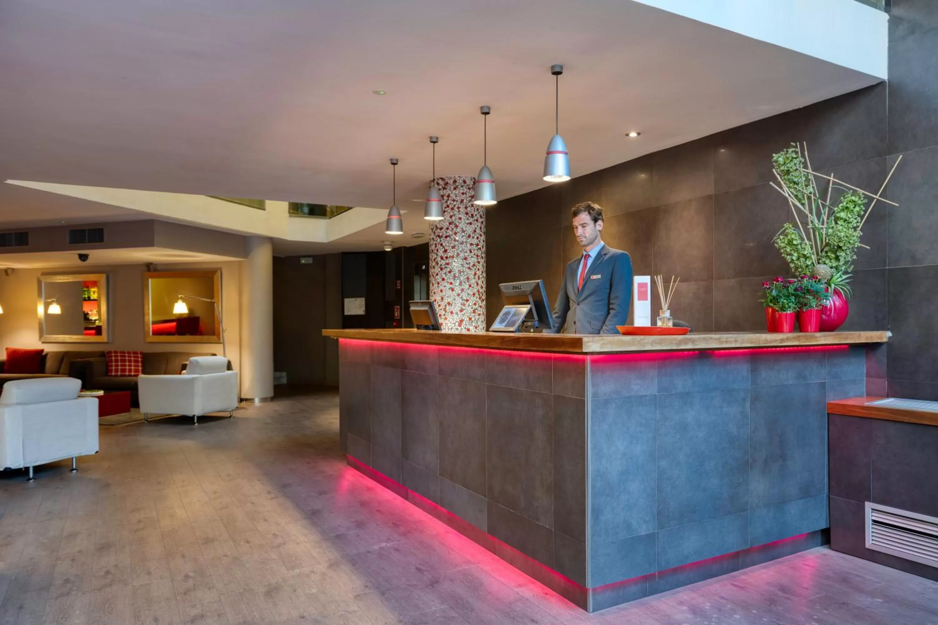 Lobby or reception in Hotel America Barcelona