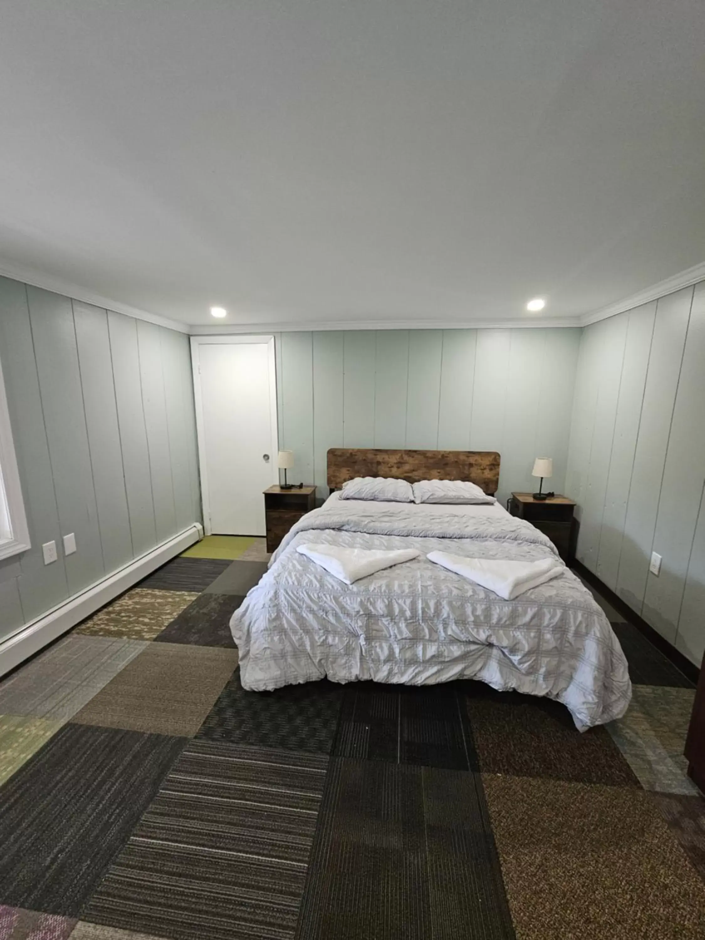 Queen Room in Vacation Inn Queen Room in Vacation Inn