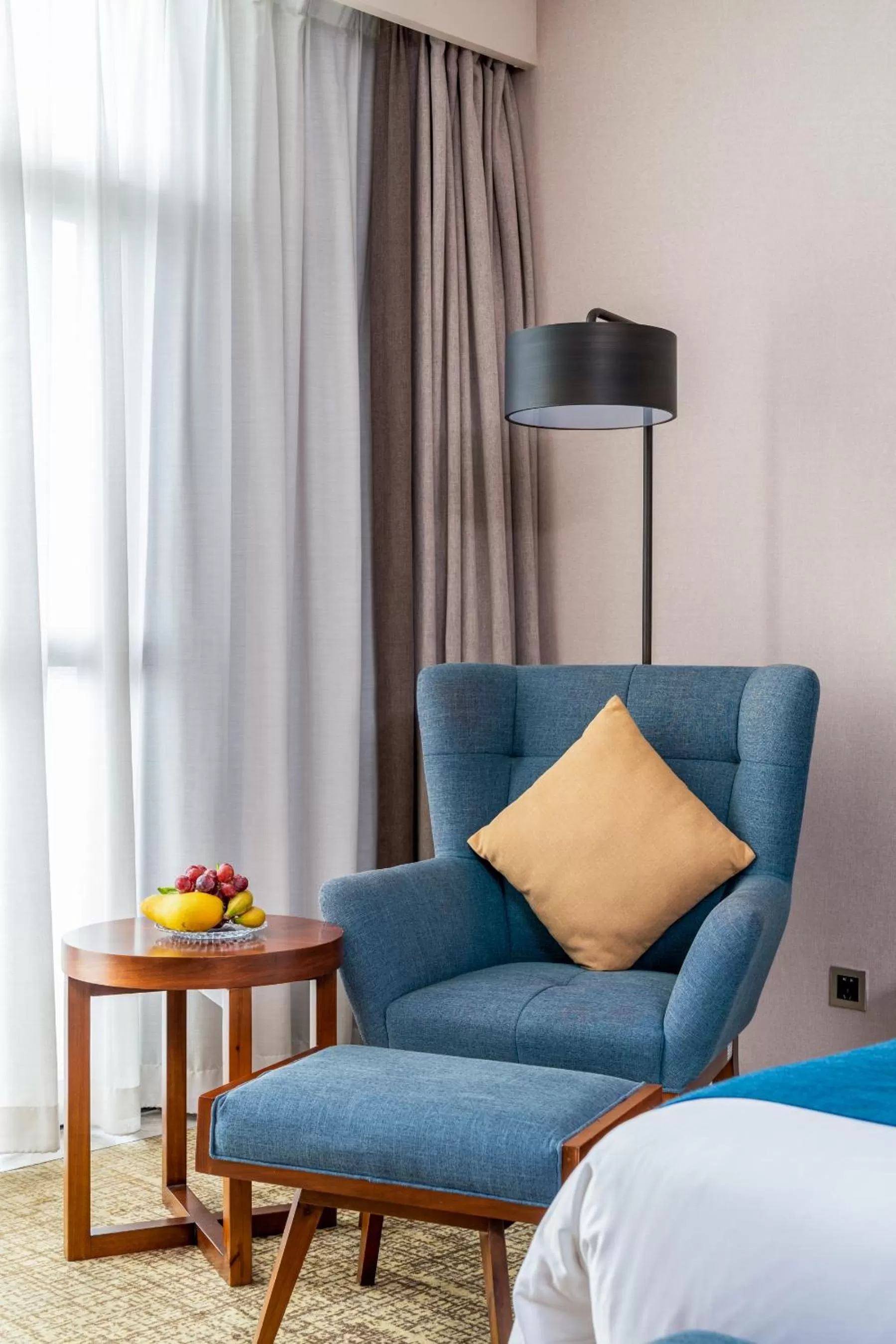 Decorative detail in Ausotel Smart Baiyun International Airport T2-Free 24-hour airport pick-up