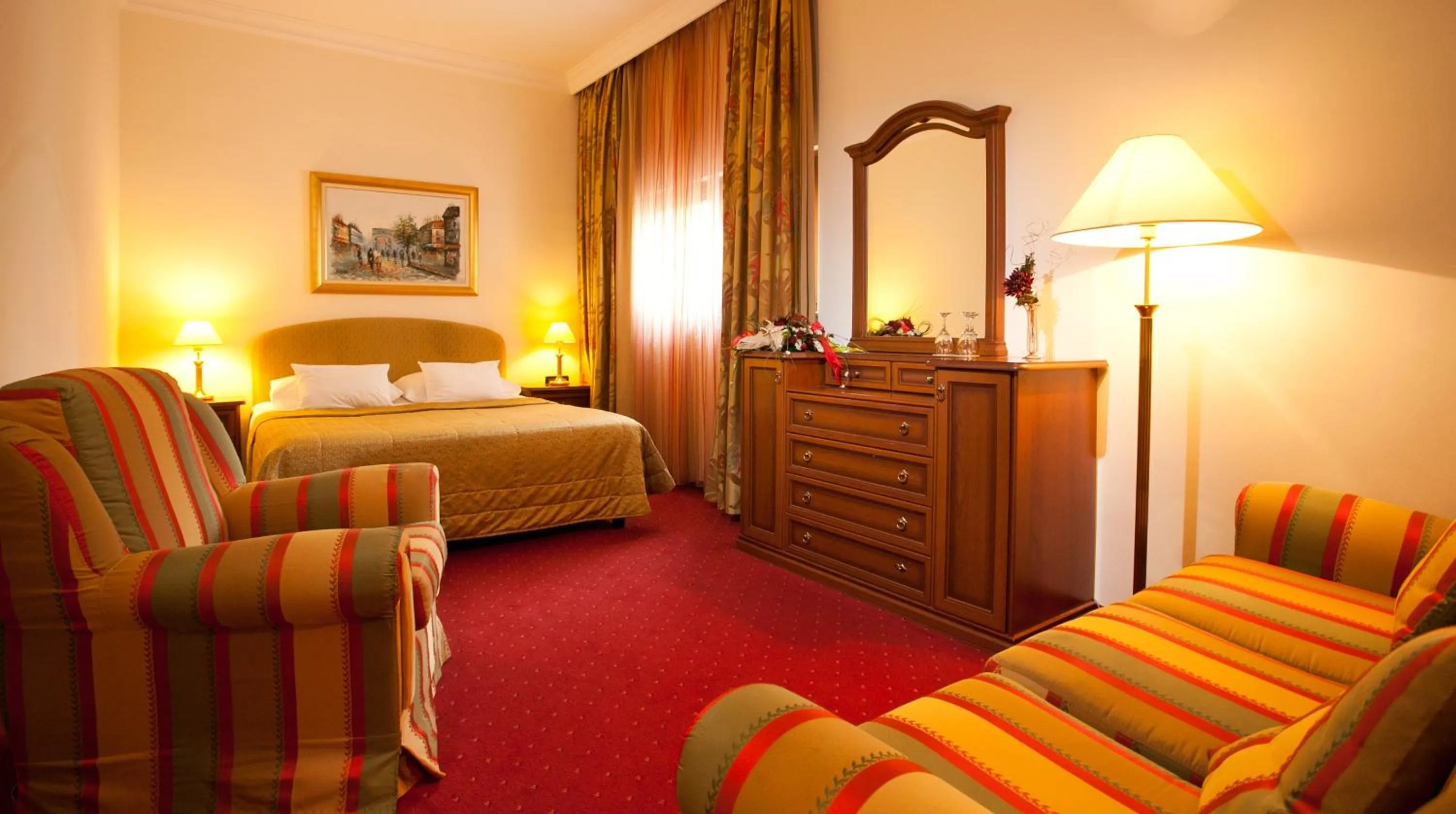 Photo of the whole room, Bed in Hotel Globo