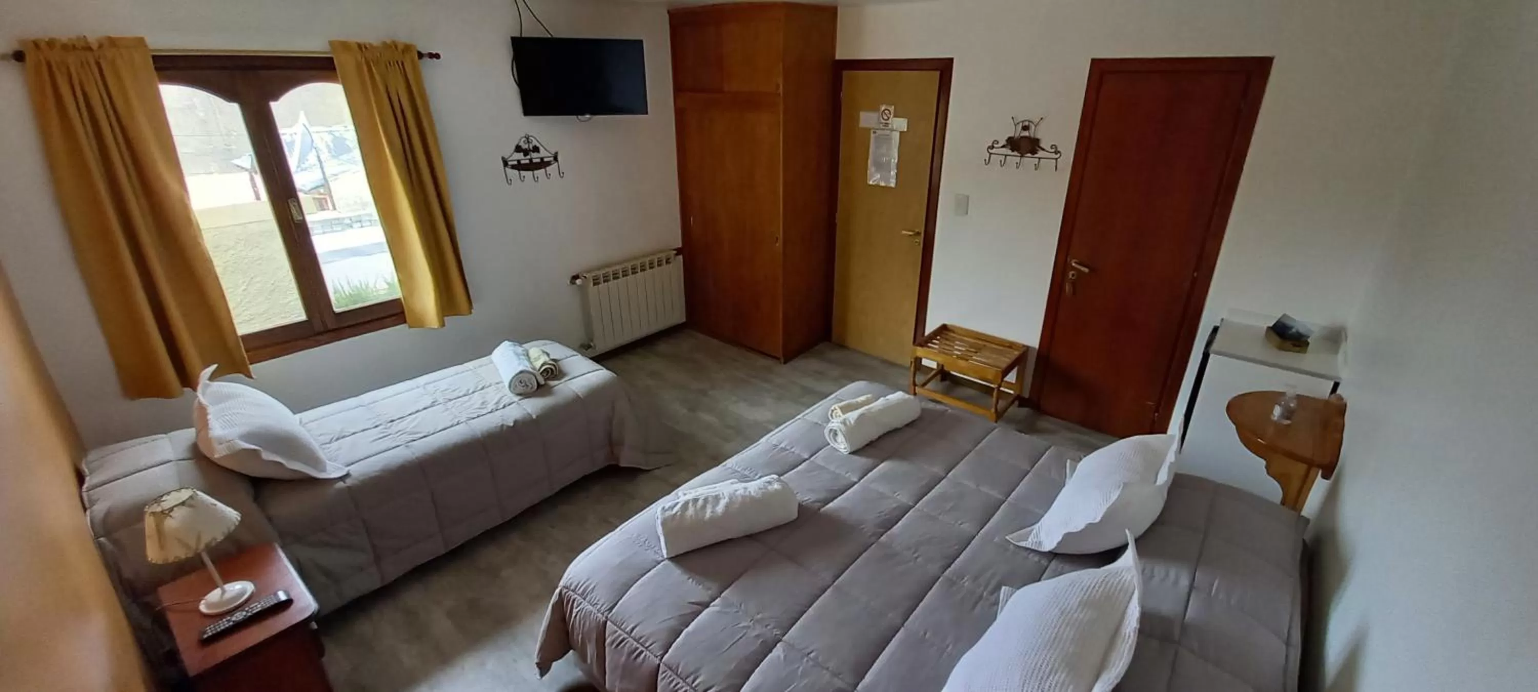 Photo of the whole room in Mysten Kepen B&B