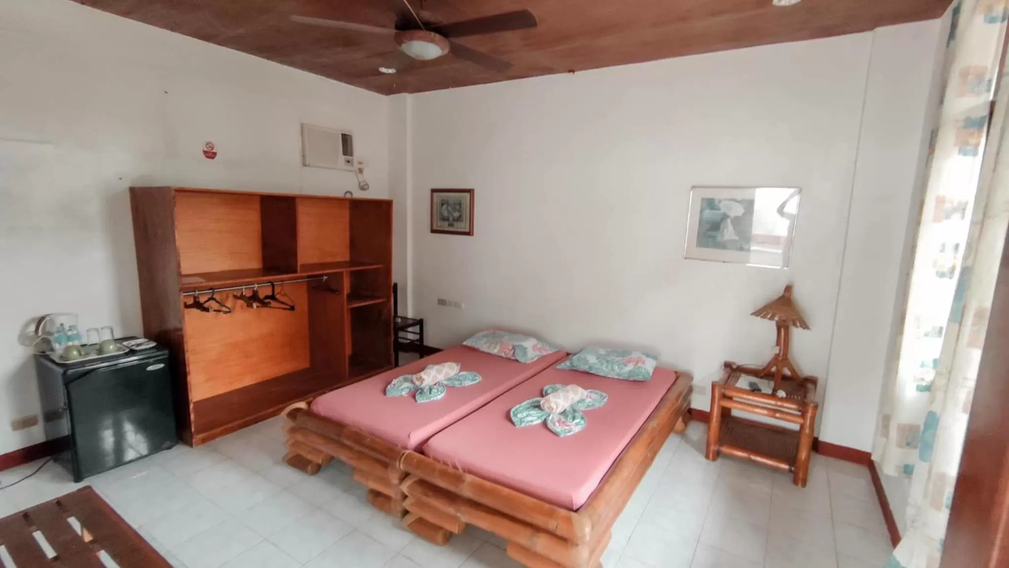 Bed in Marina Village