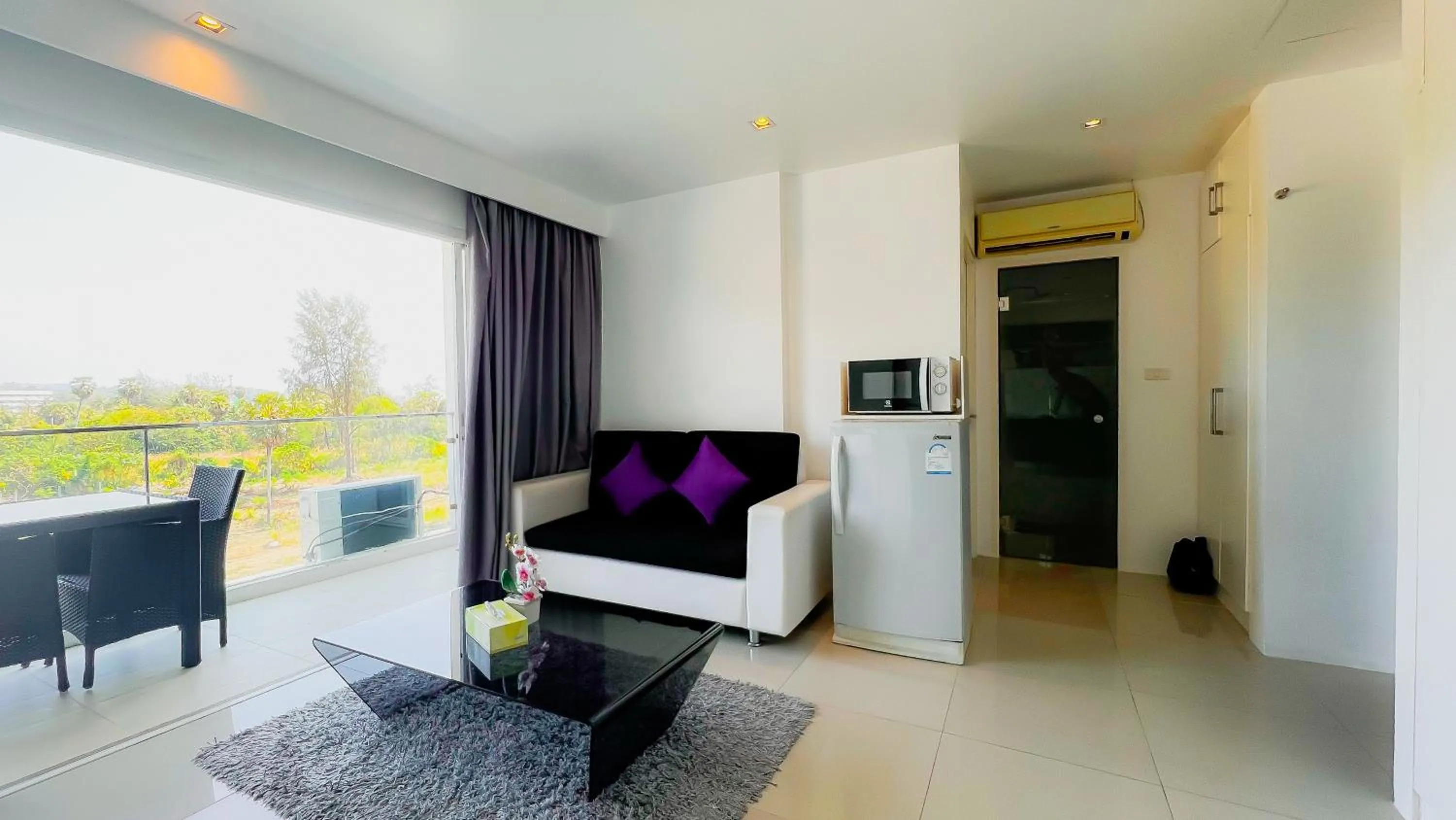 Living room in Grand Sunset Hotel Phuket