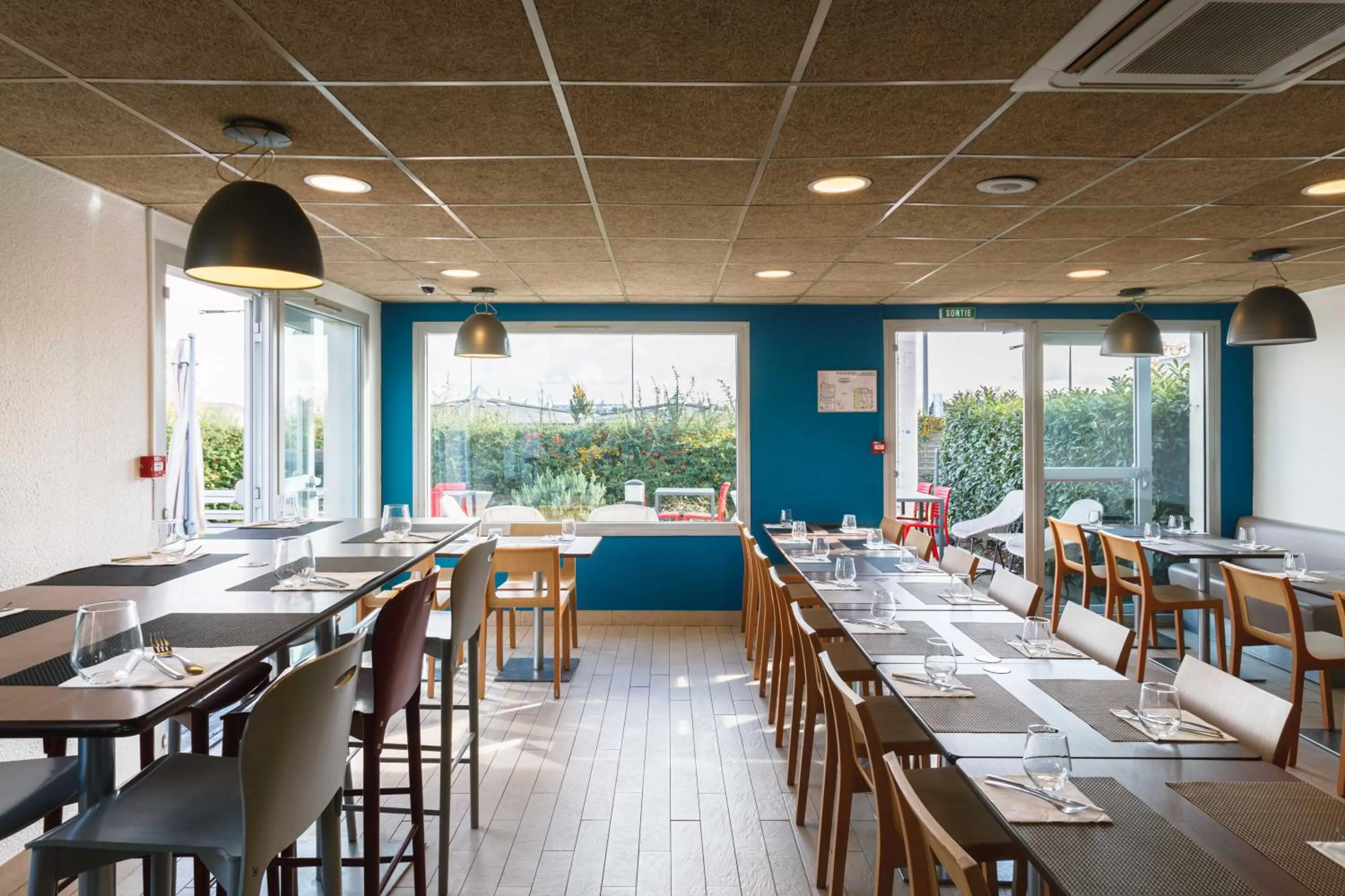 Restaurant/places to eat in Campanile NATURE - Lyon Est Bron Eurexpo