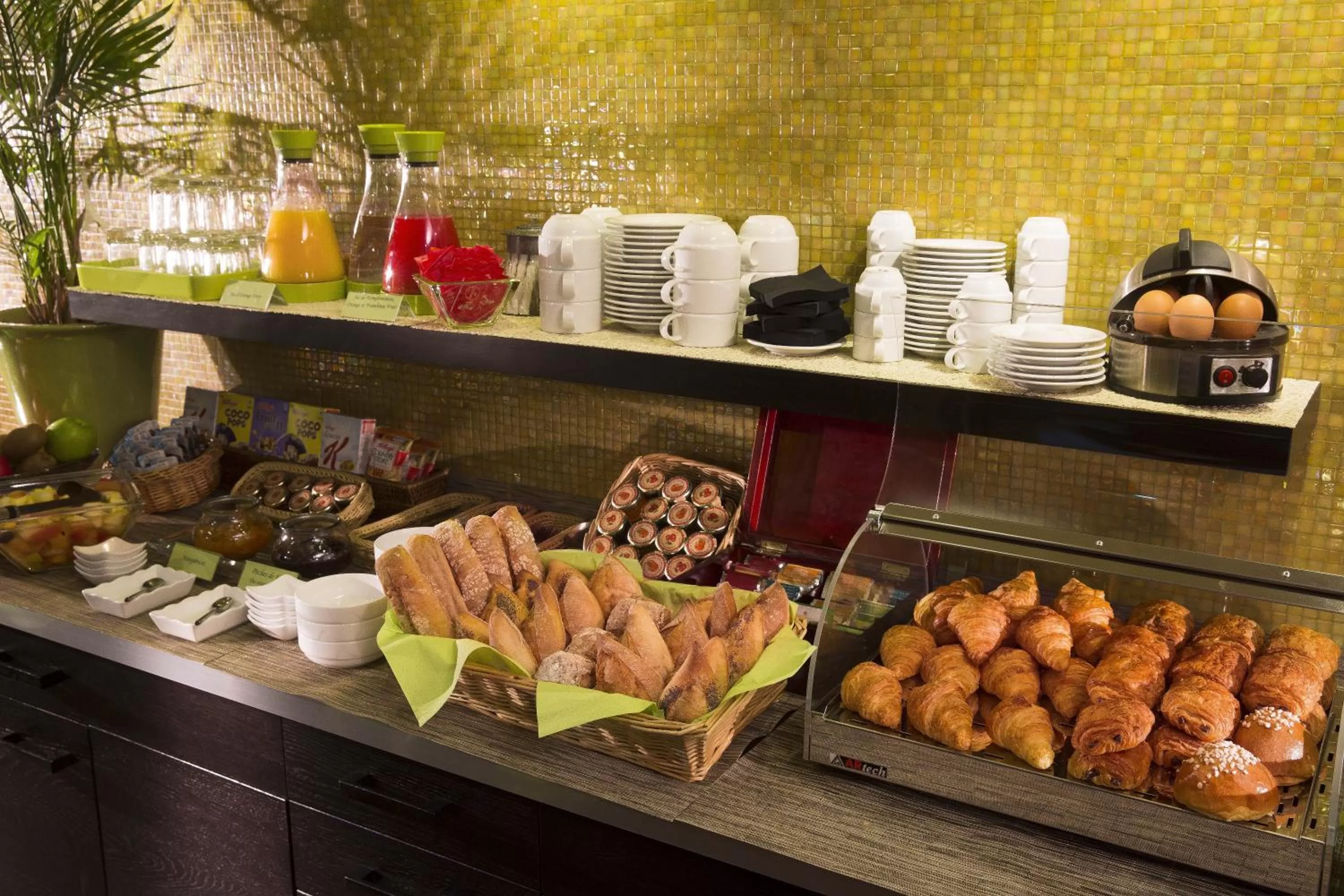 Restaurant/places to eat in Hôtel Le Fabe