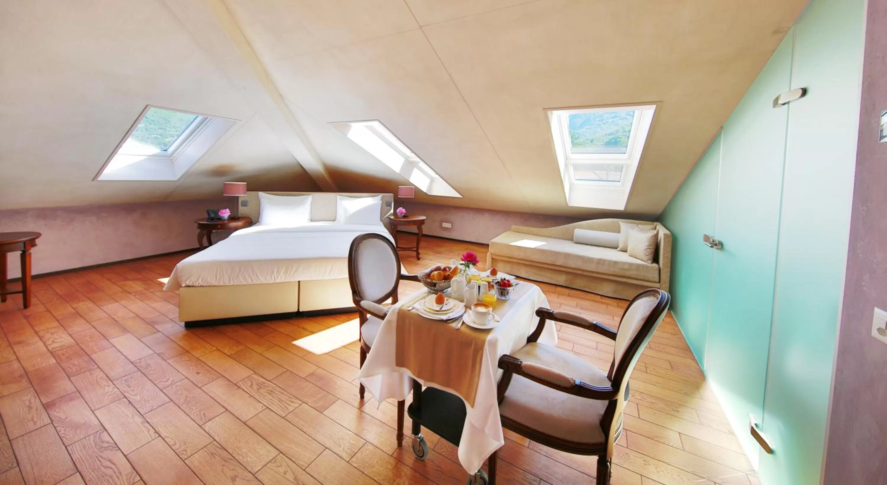 Bed in Boutique & Business Hotel La Tureta