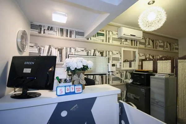 Lobby or reception in Crib 49 Guesthouse - Foreigner only