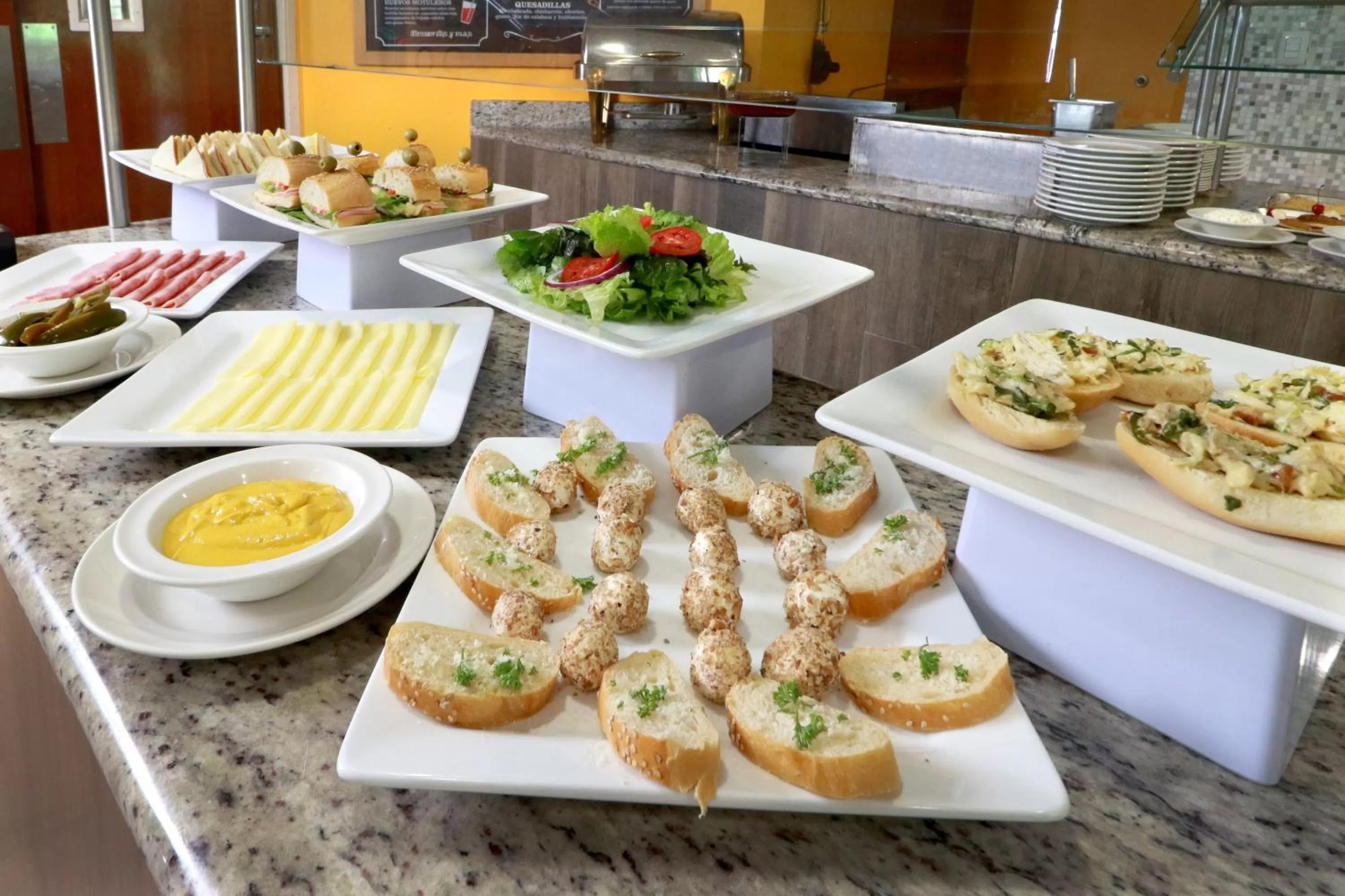 Restaurant/places to eat in Holiday Inn Tampico-Altamira by IHG