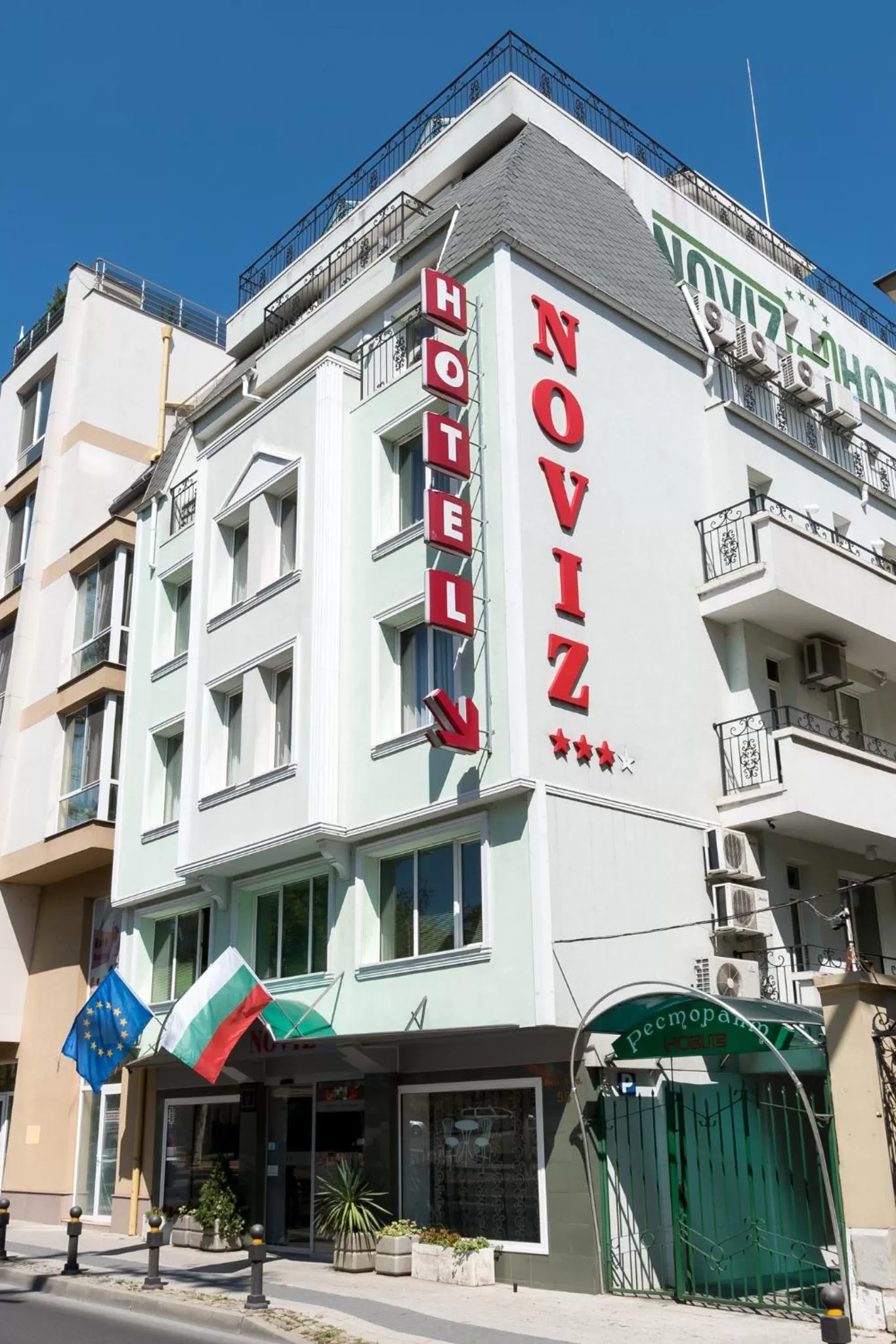Property building in Noviz Hotel