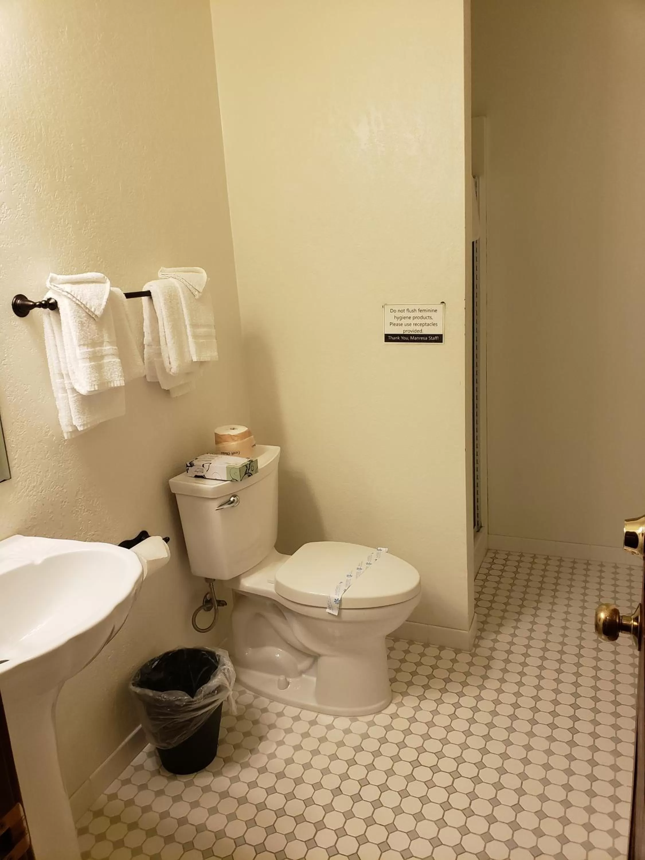 Toilet in Manresa Castle