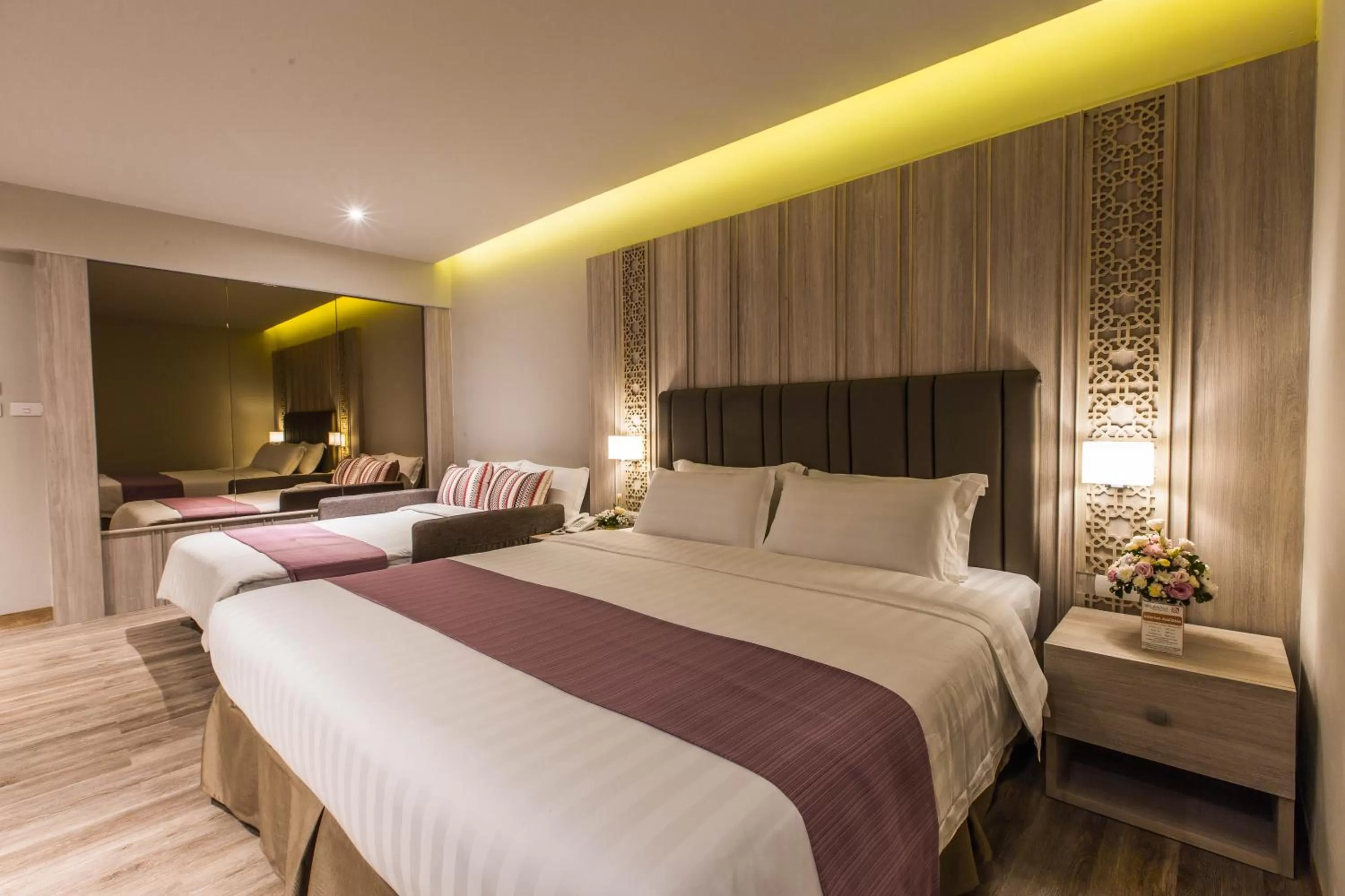 Bed in S.D. Avenue Hotel