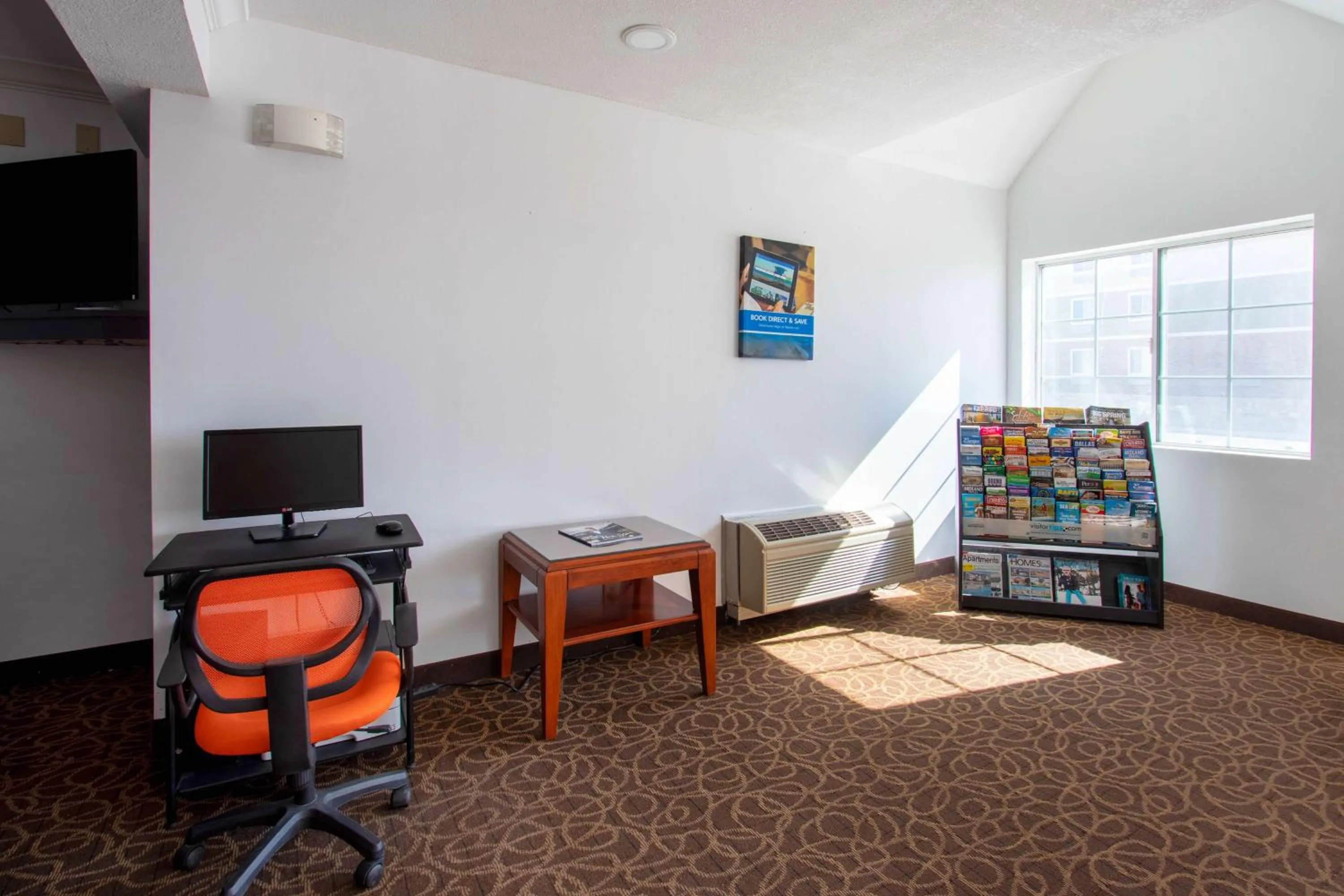 TV and multimedia in Motel 6-El Paso, TX - Southeast