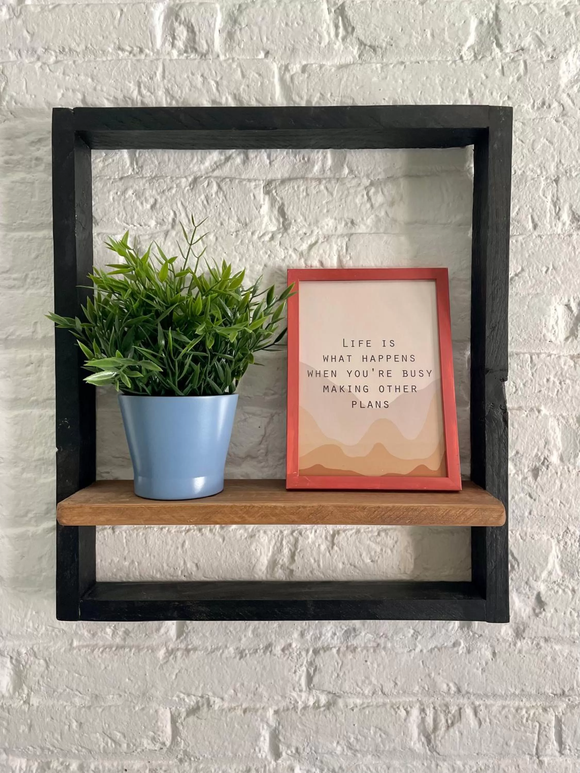 Decorative detail in Bird House