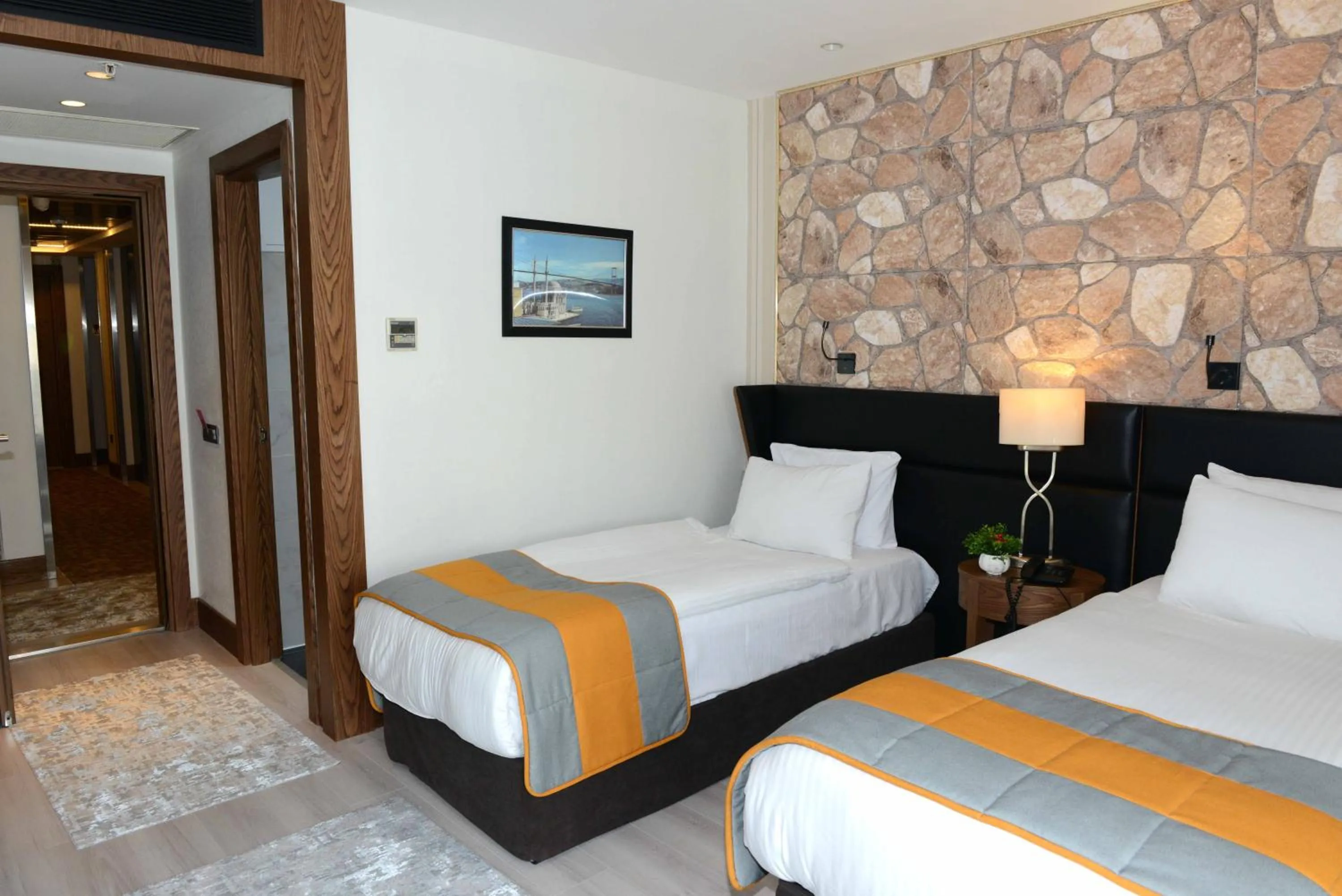 Photo of the whole room in Style Hotel Sisli