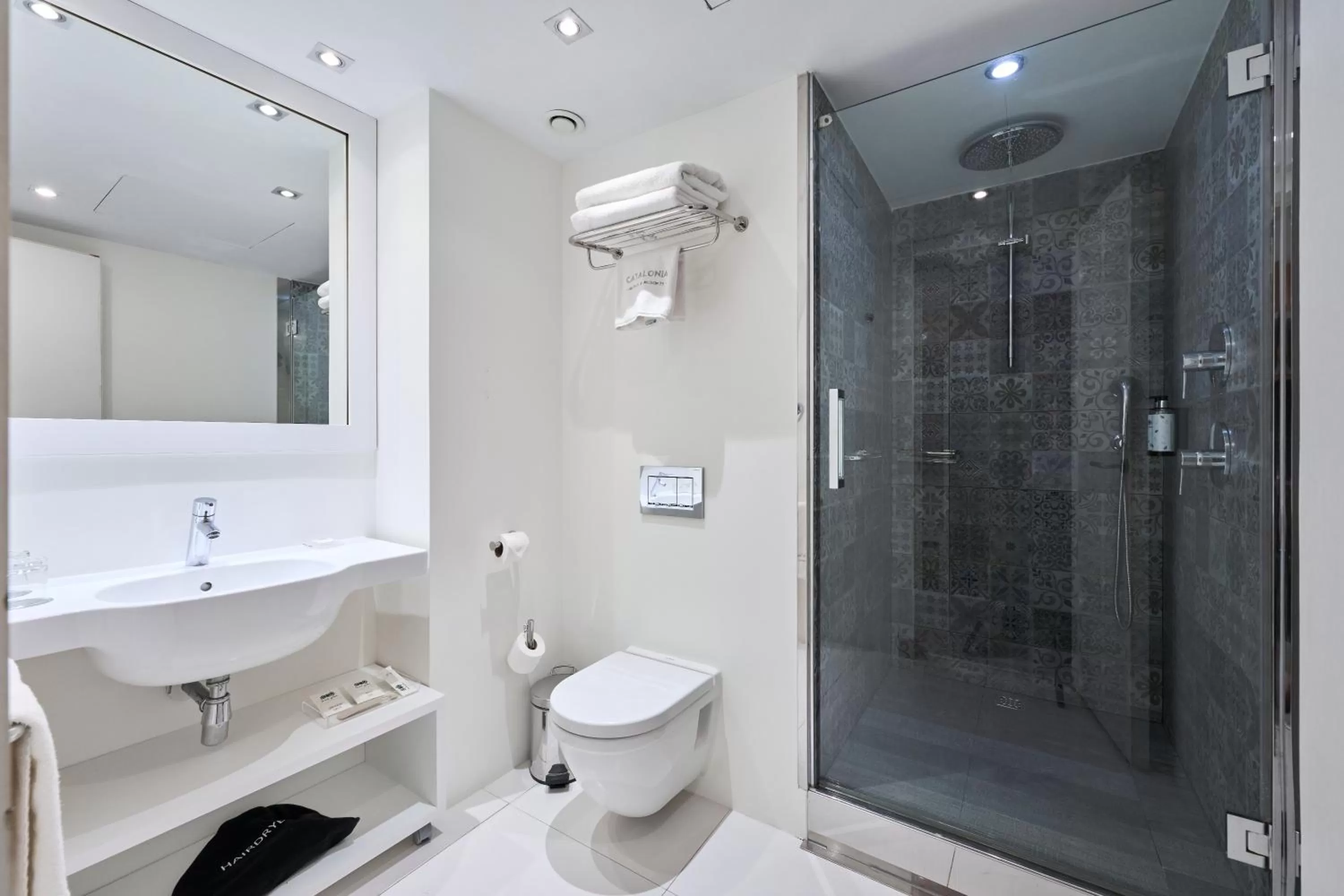 Bathroom in Catalonia Avinyo