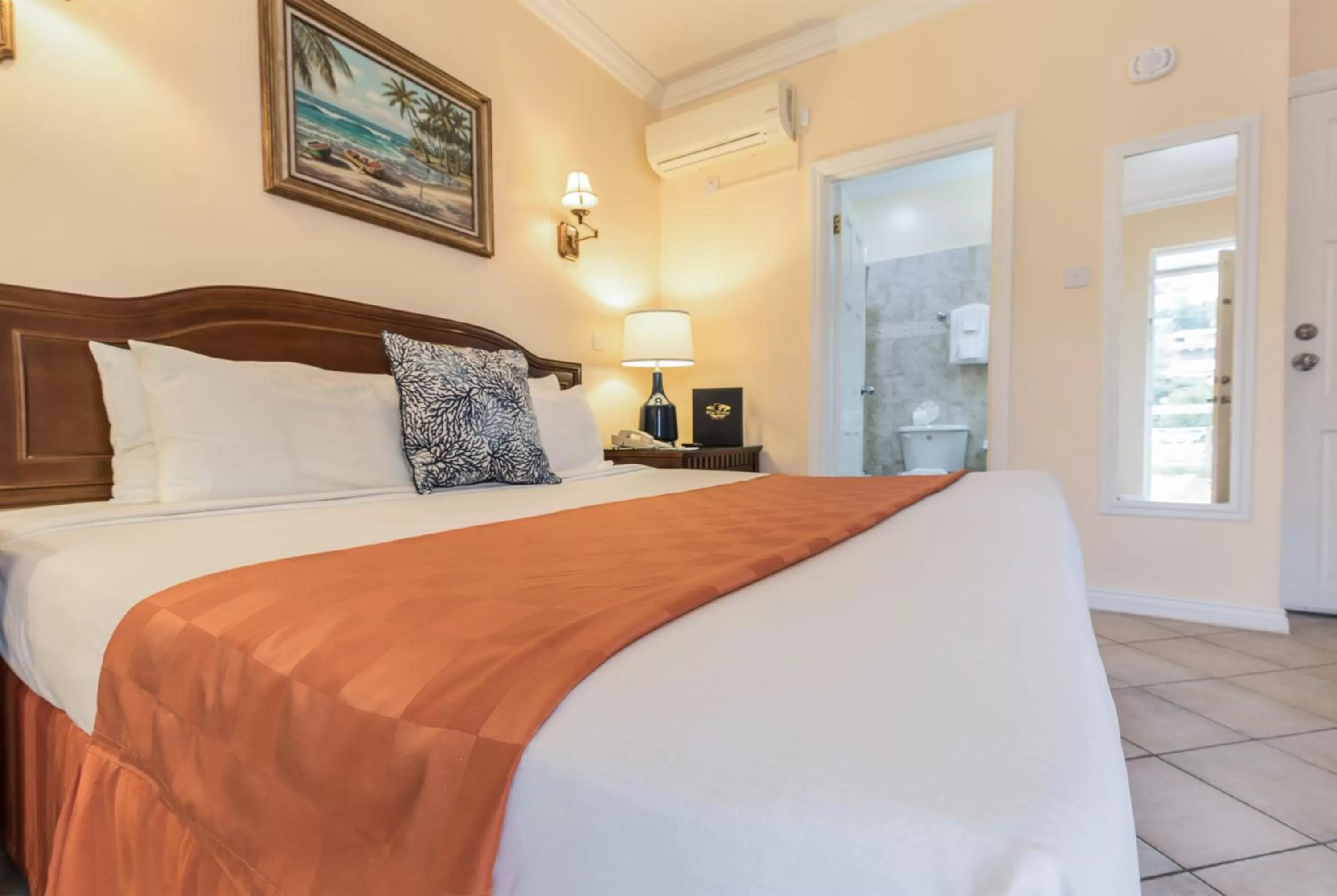 Bed in Bay Gardens Hotel