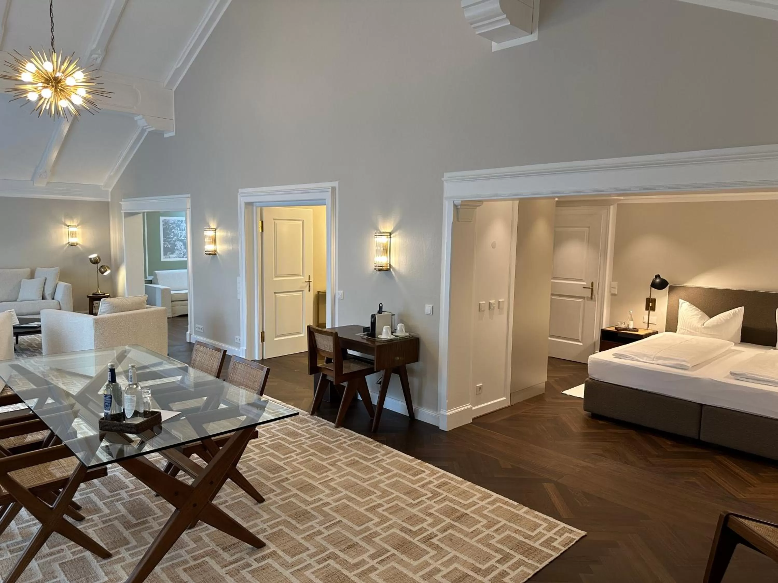 Living room, Bed in Bio Design Boutique Landhaus St Georg