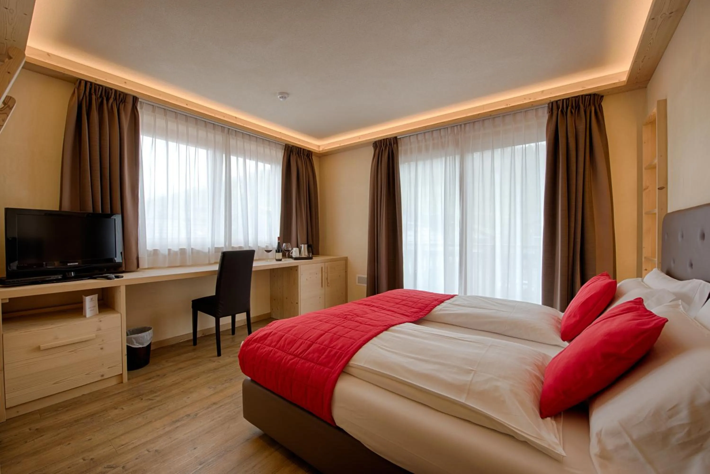 Photo of the whole room, Bed in Francesin Active Hotel