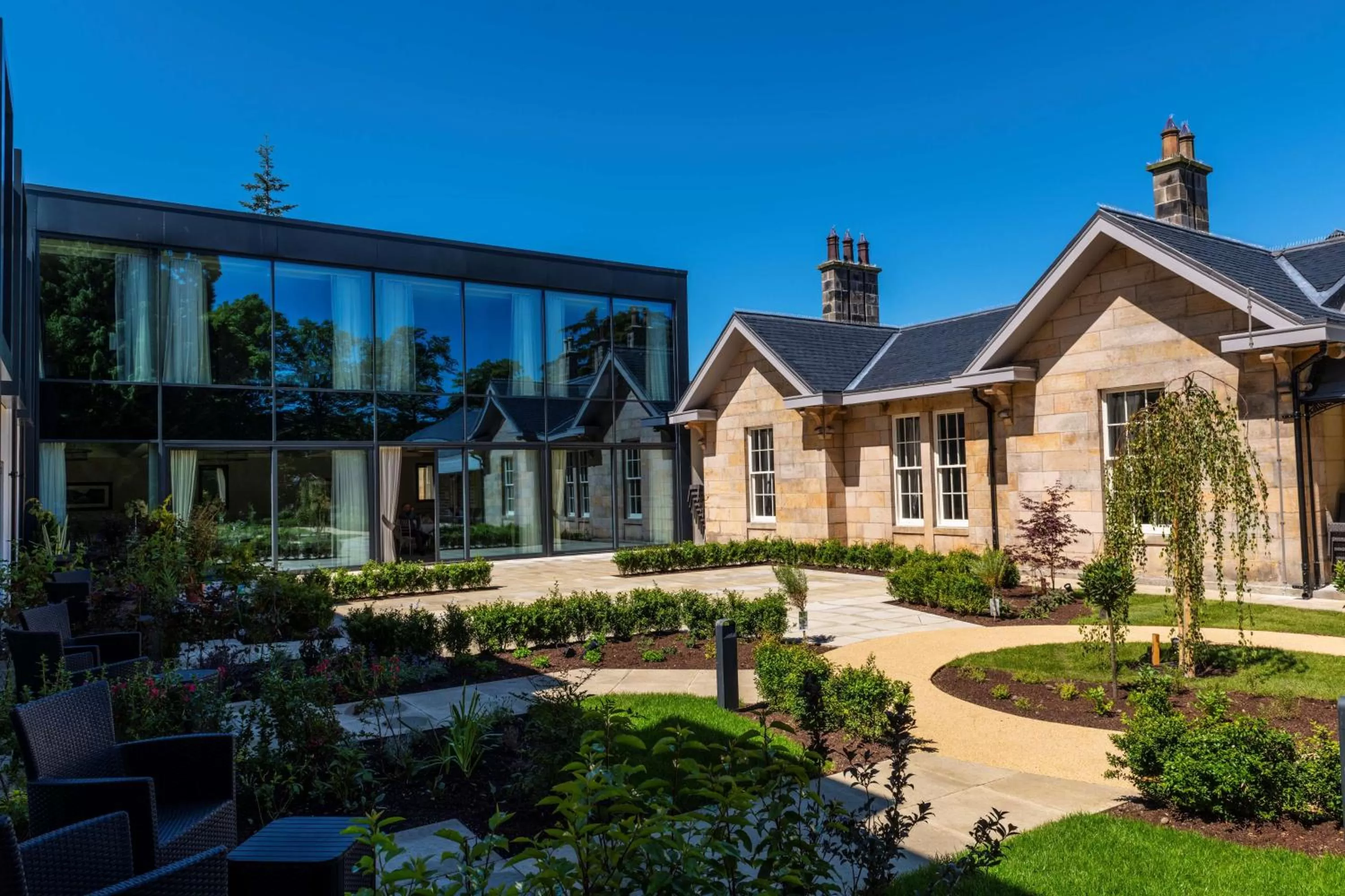 Property building in Ness Walk