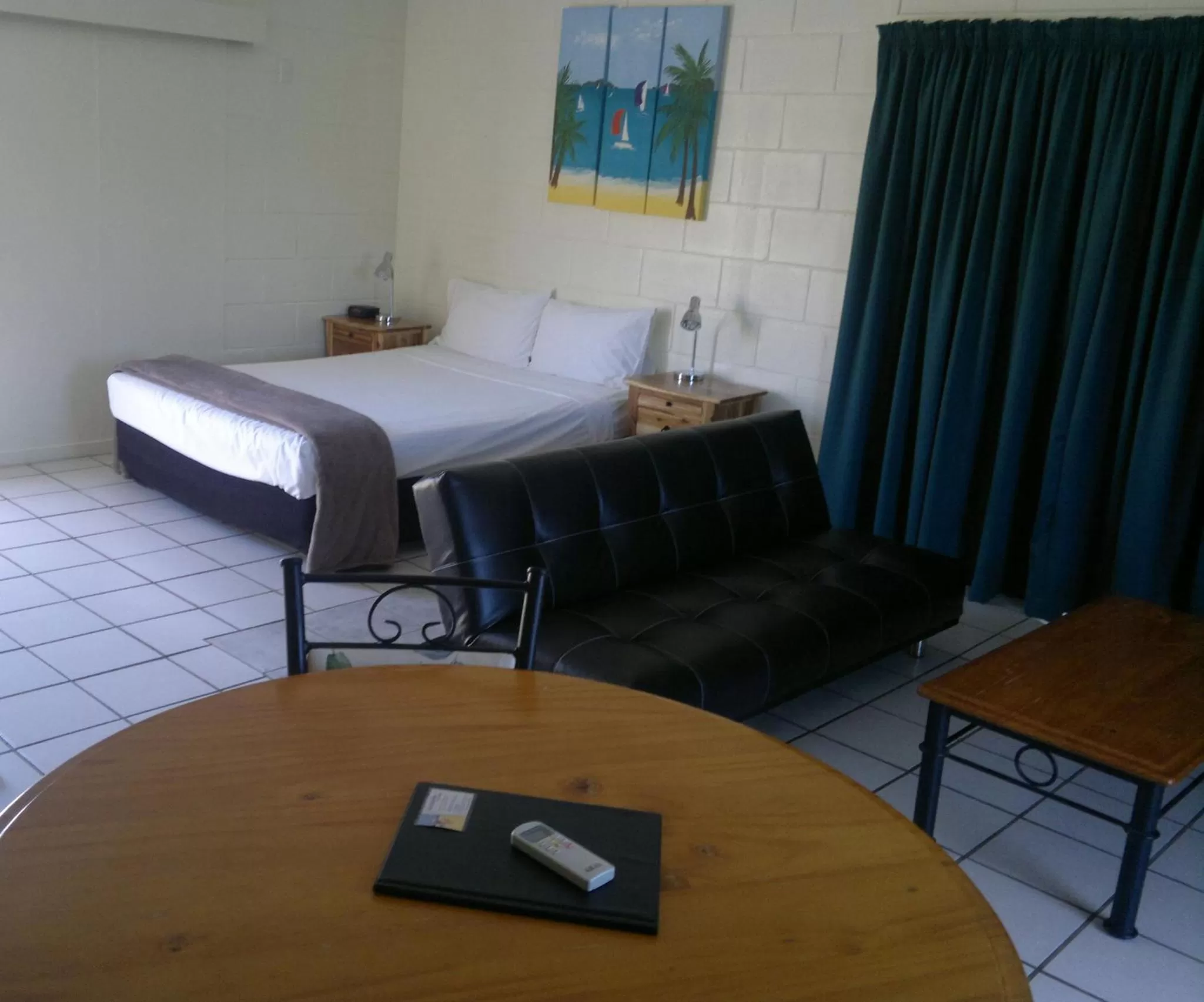 Bed in Whitsunday on The Beach