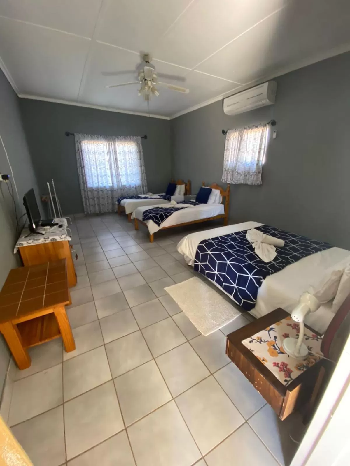 Photo of the whole room in Hoon's Selfcatering