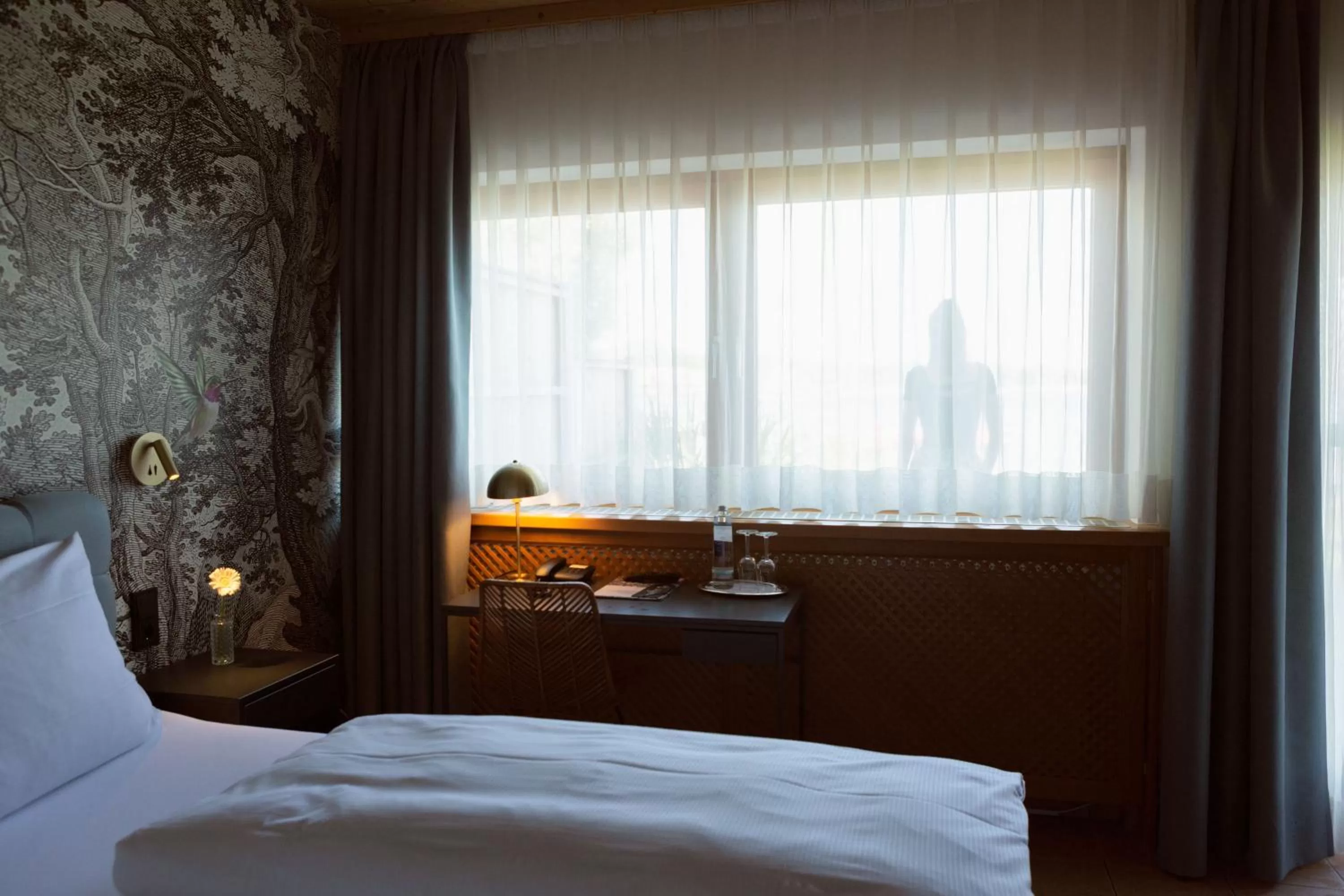 Photo of the whole room, Bed in Strandhotel SüdSee Diessen am Ammersee