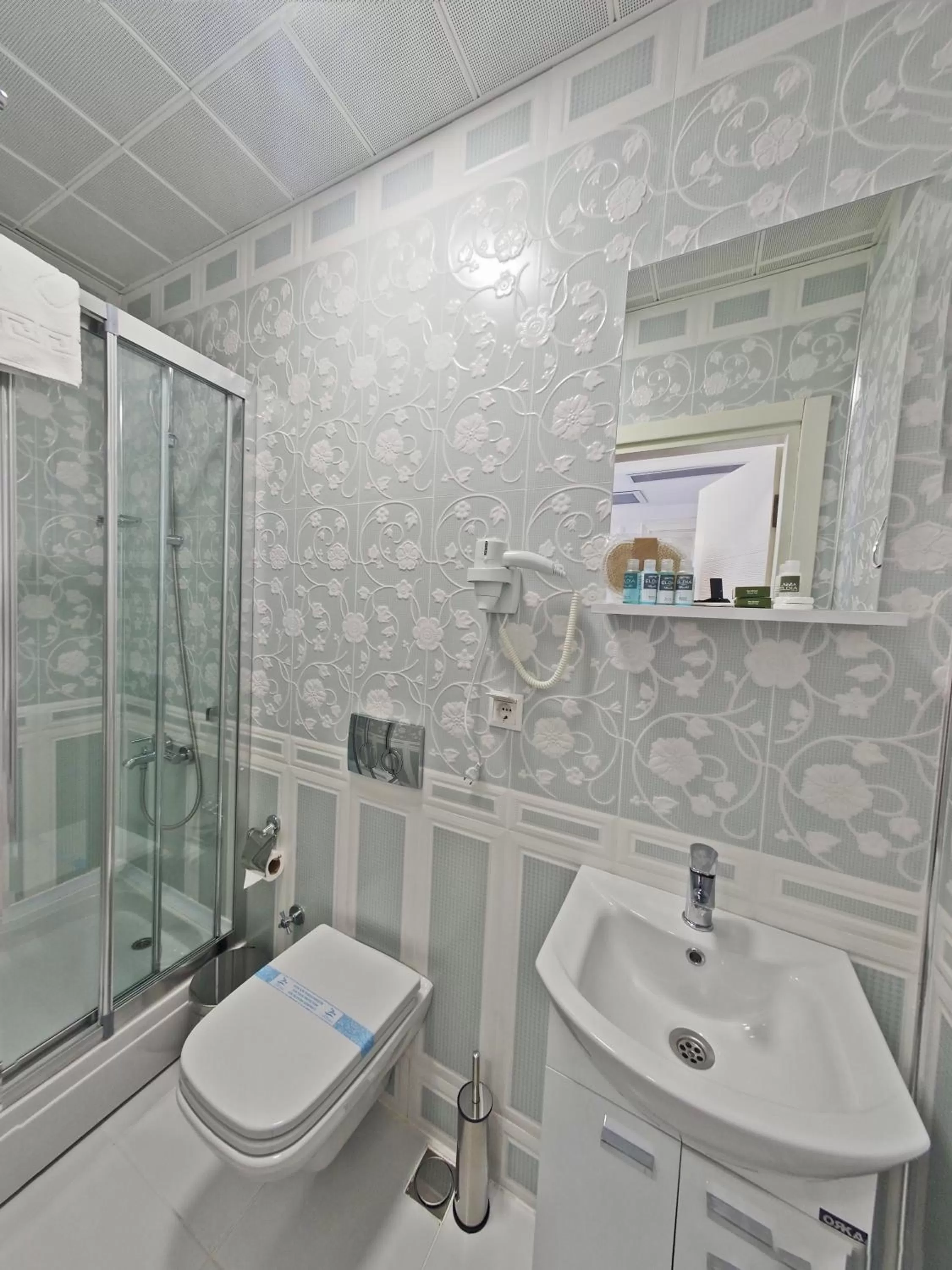 Bathroom in Nusretbey Hotel