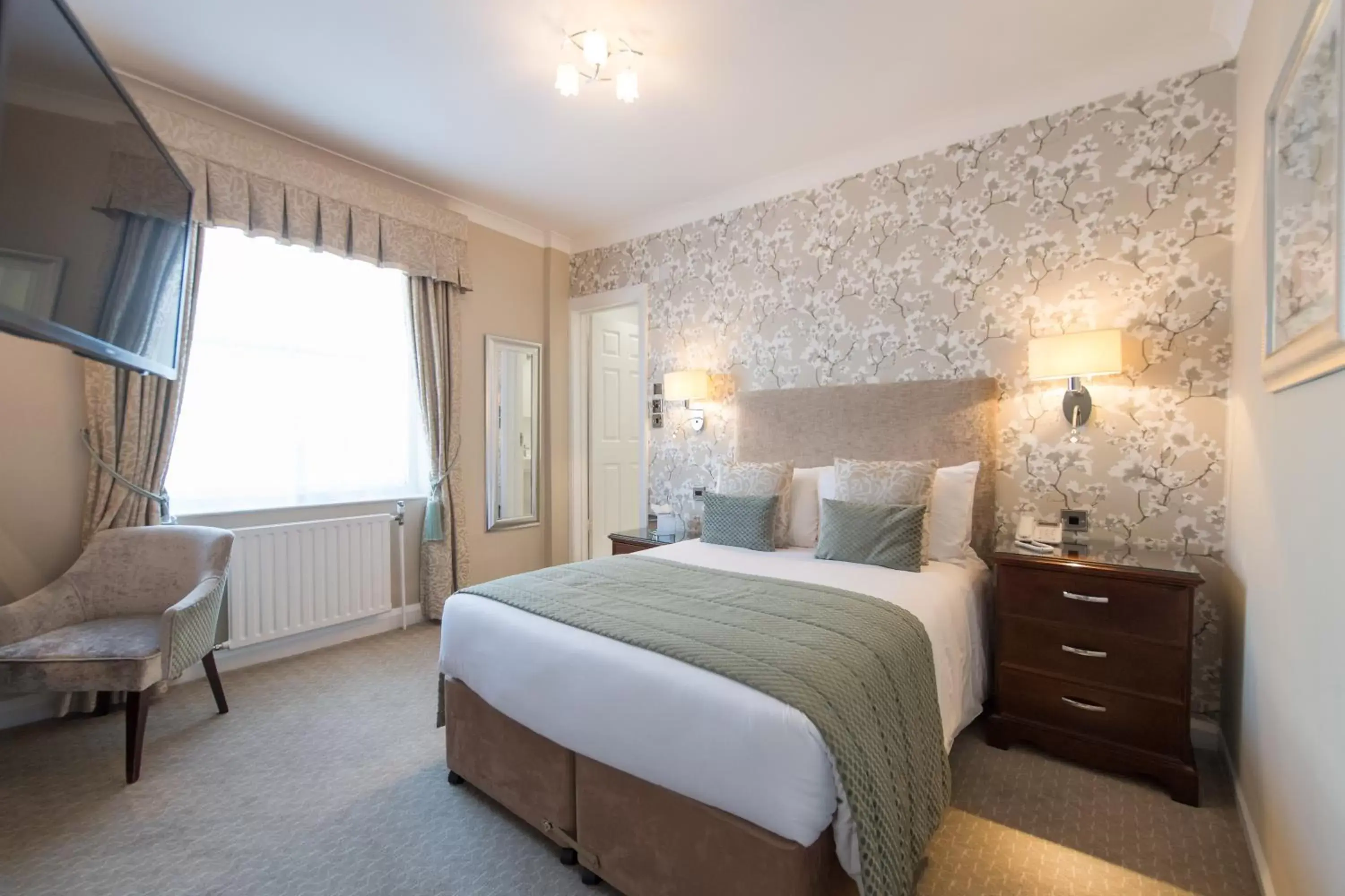 Standard Twin/Double Room in The Imperial Hotel Standard Twin/Double Room in The Imperial Hotel