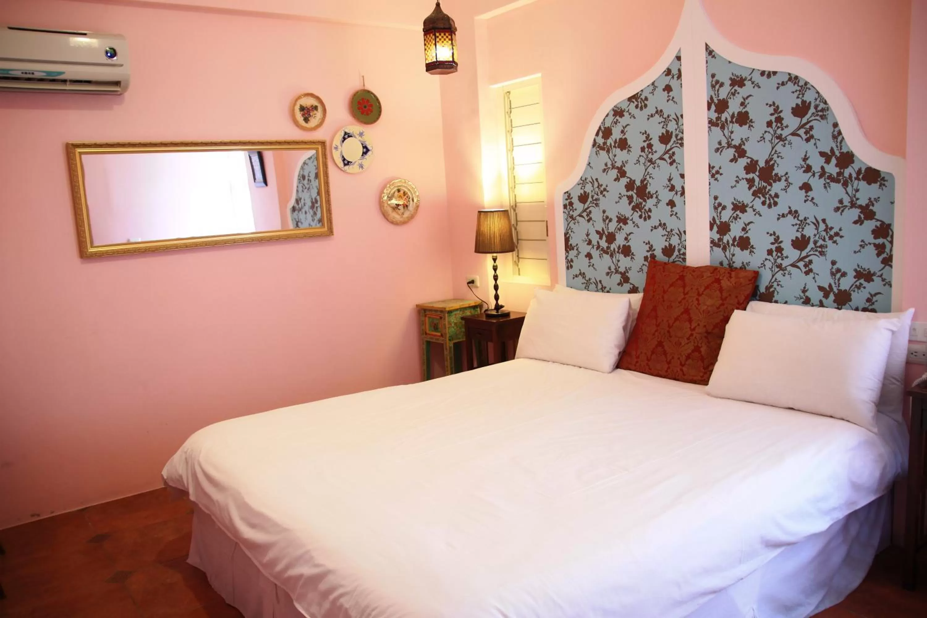 Bed in Raid Garden Boutique Hotel