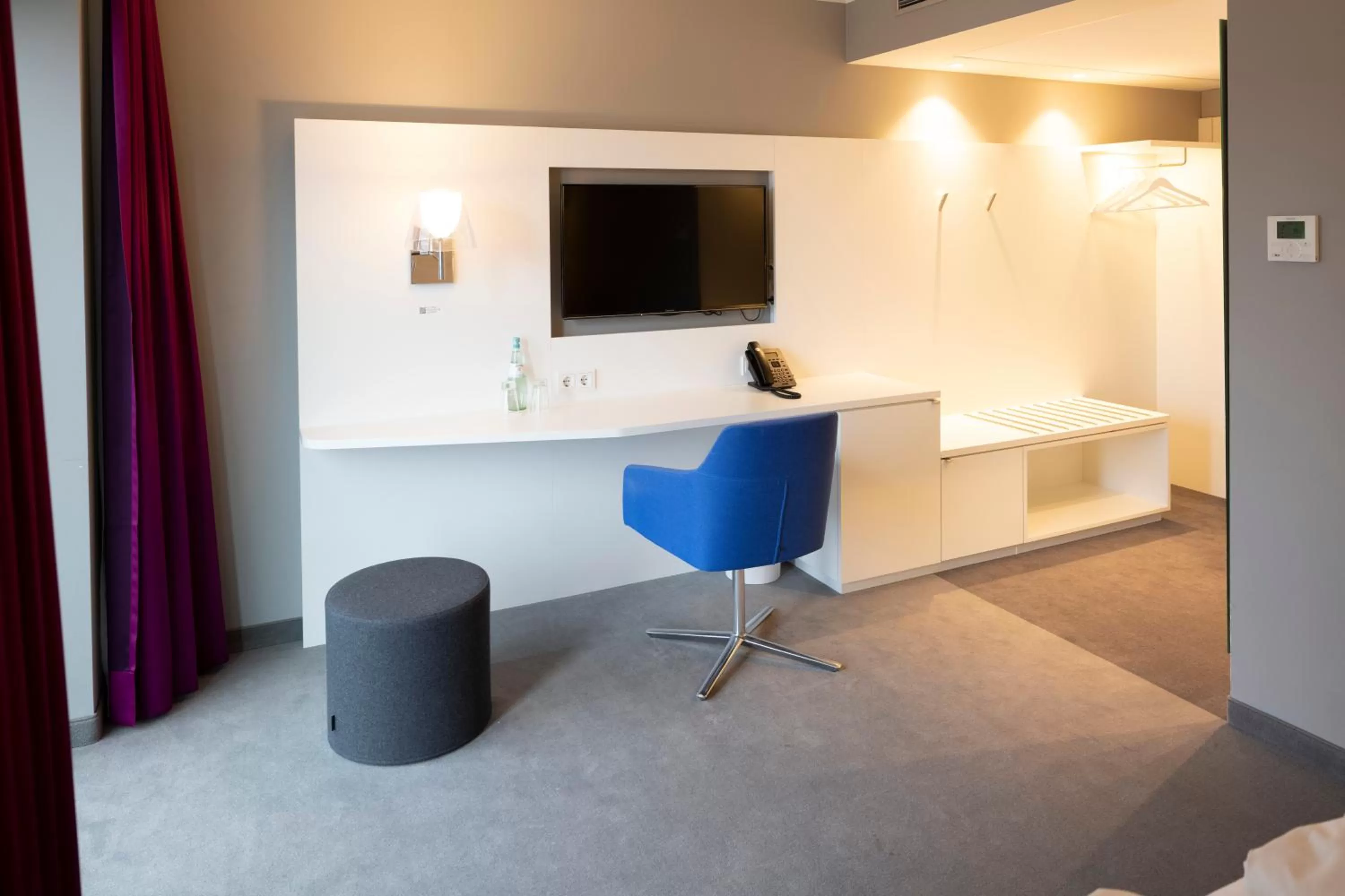 Photo of the whole room in Hotel am Remspark