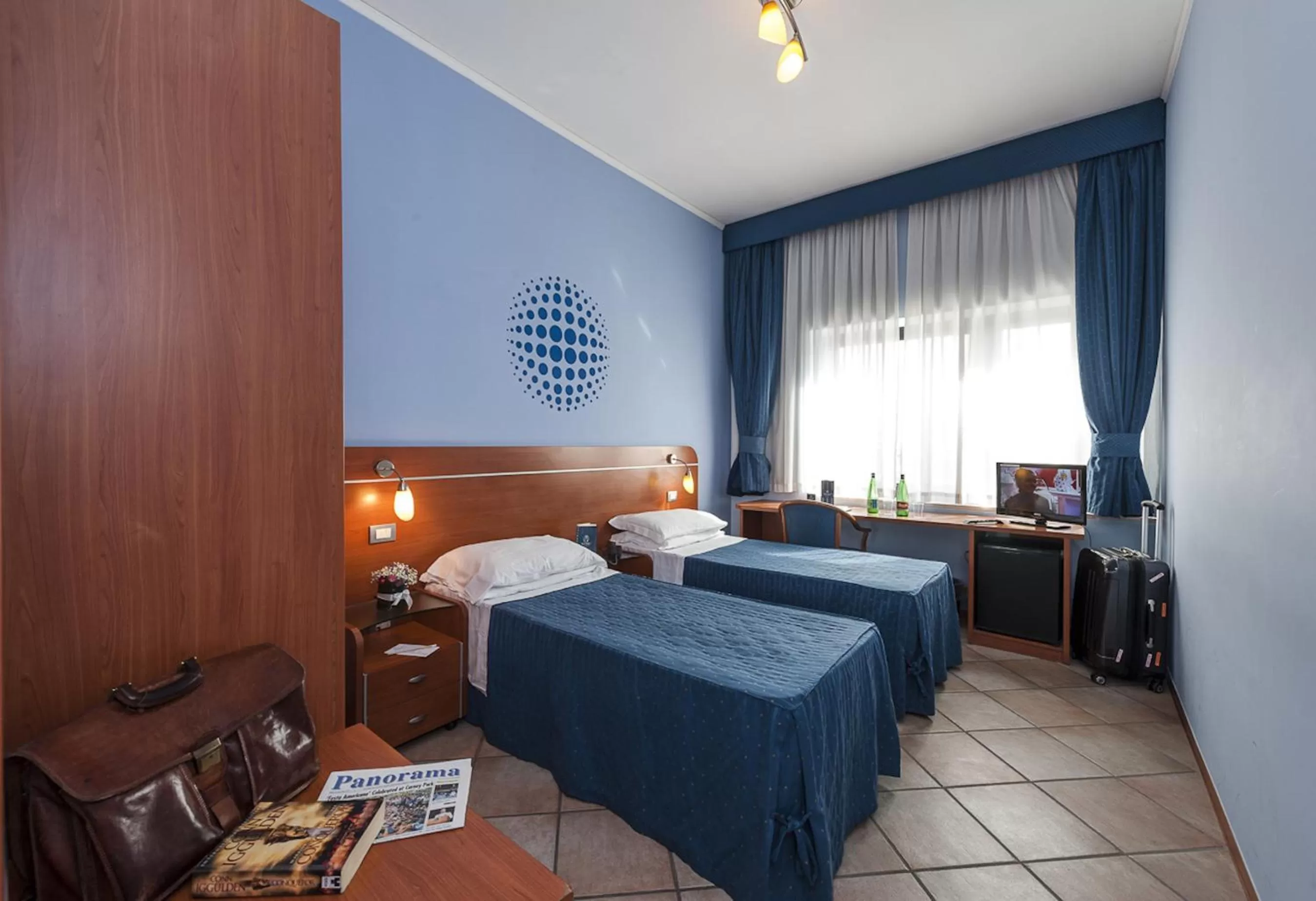 Bedroom, Bed in Millennium Gold Hotel