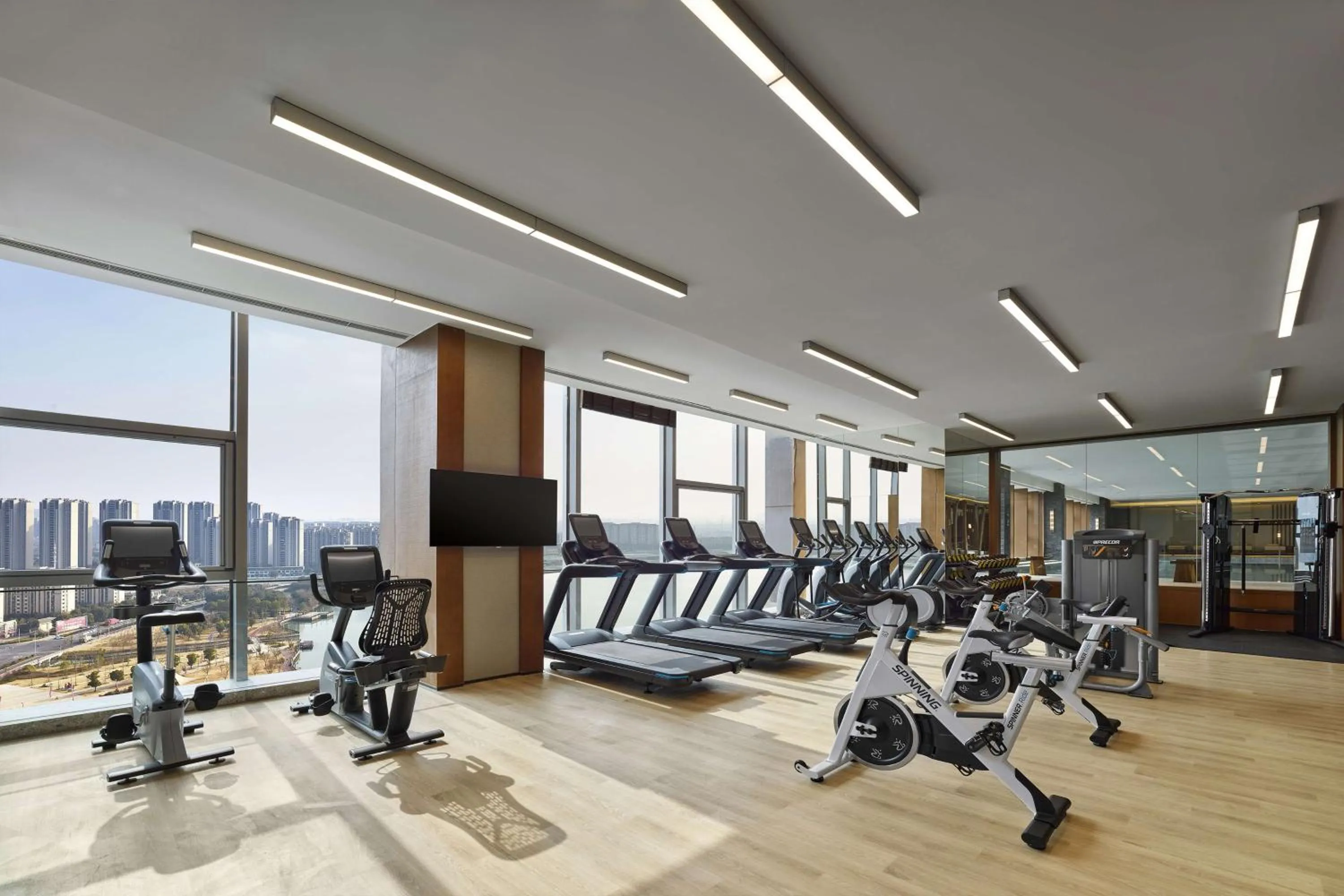Fitness centre/facilities in Hilton Suzhou Yinshan Lake