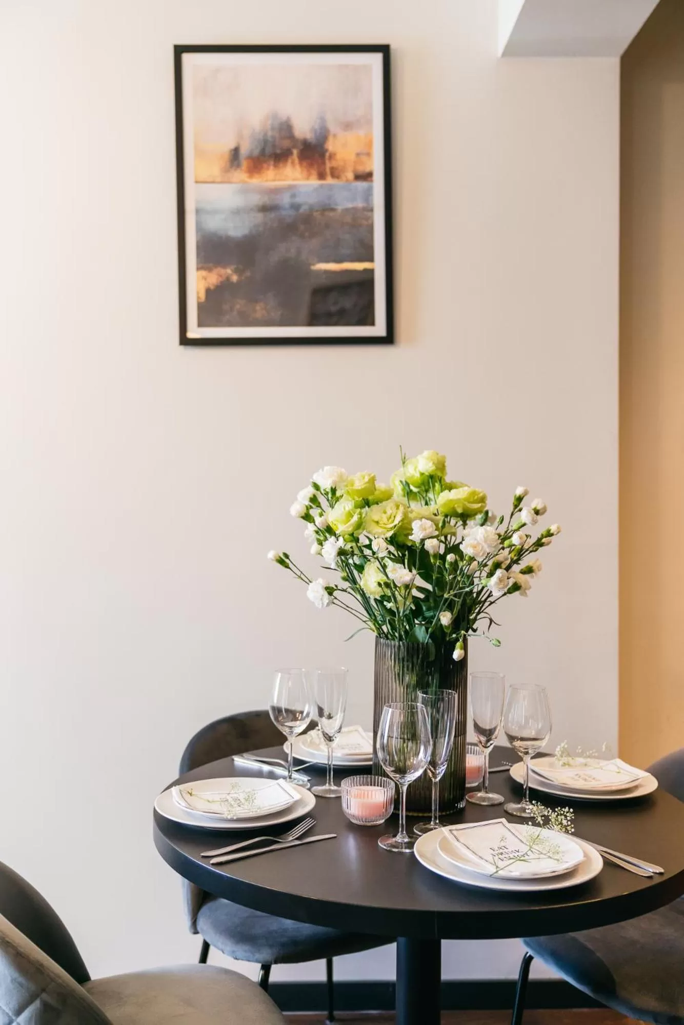 Dining area, Restaurant/Places to Eat in Estery12 by Loft Affair