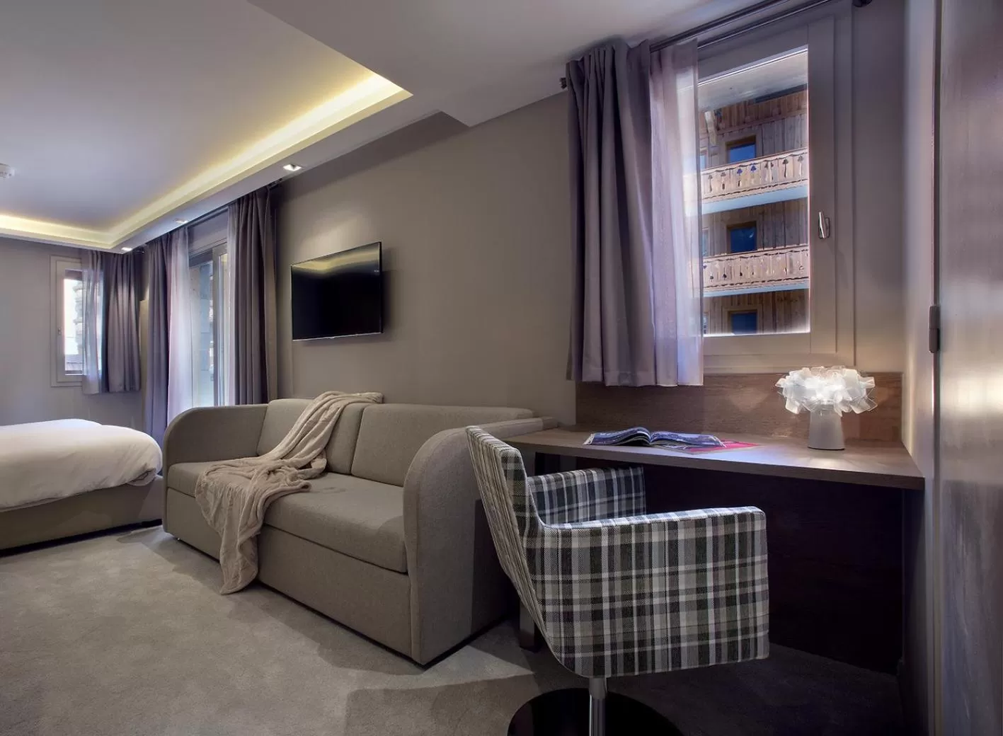 TV and multimedia, Seating Area in Hotel Le Tremplin