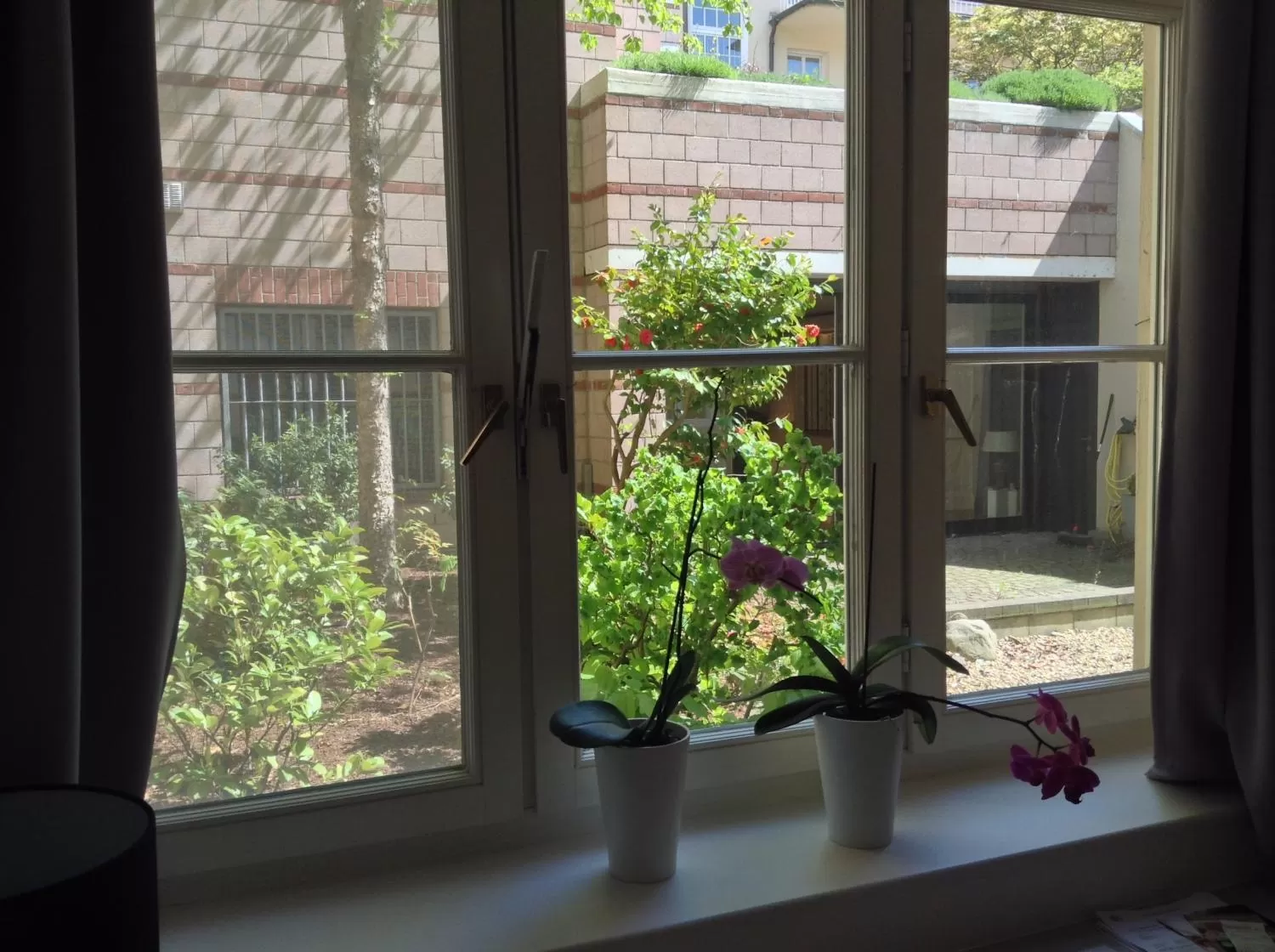 Garden view, View in Carlstadt Suites Düsseldorf