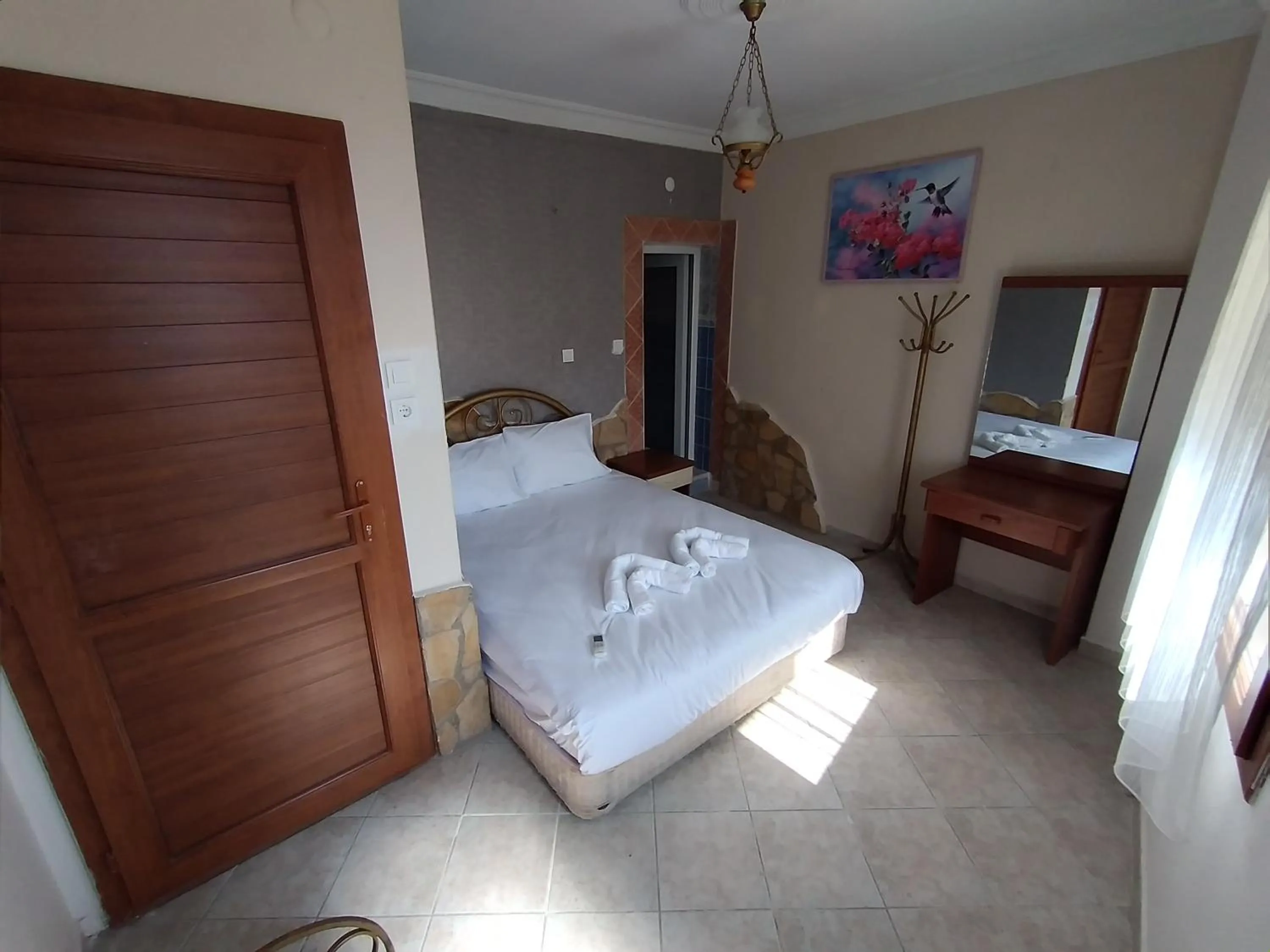 Photo of the whole room, Bed in Anz Guest House Pansiyon