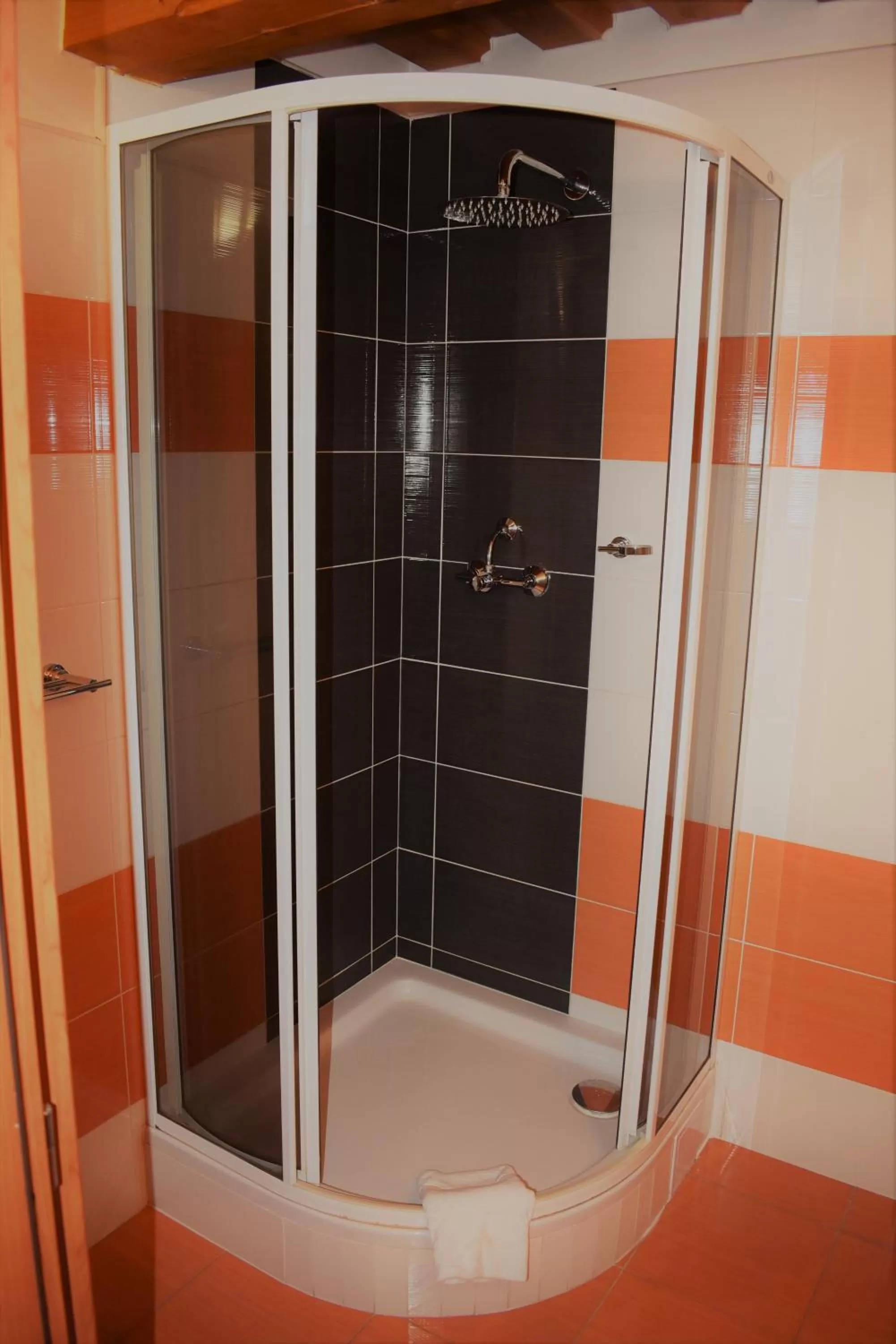 Bathroom in Motel Roubenka