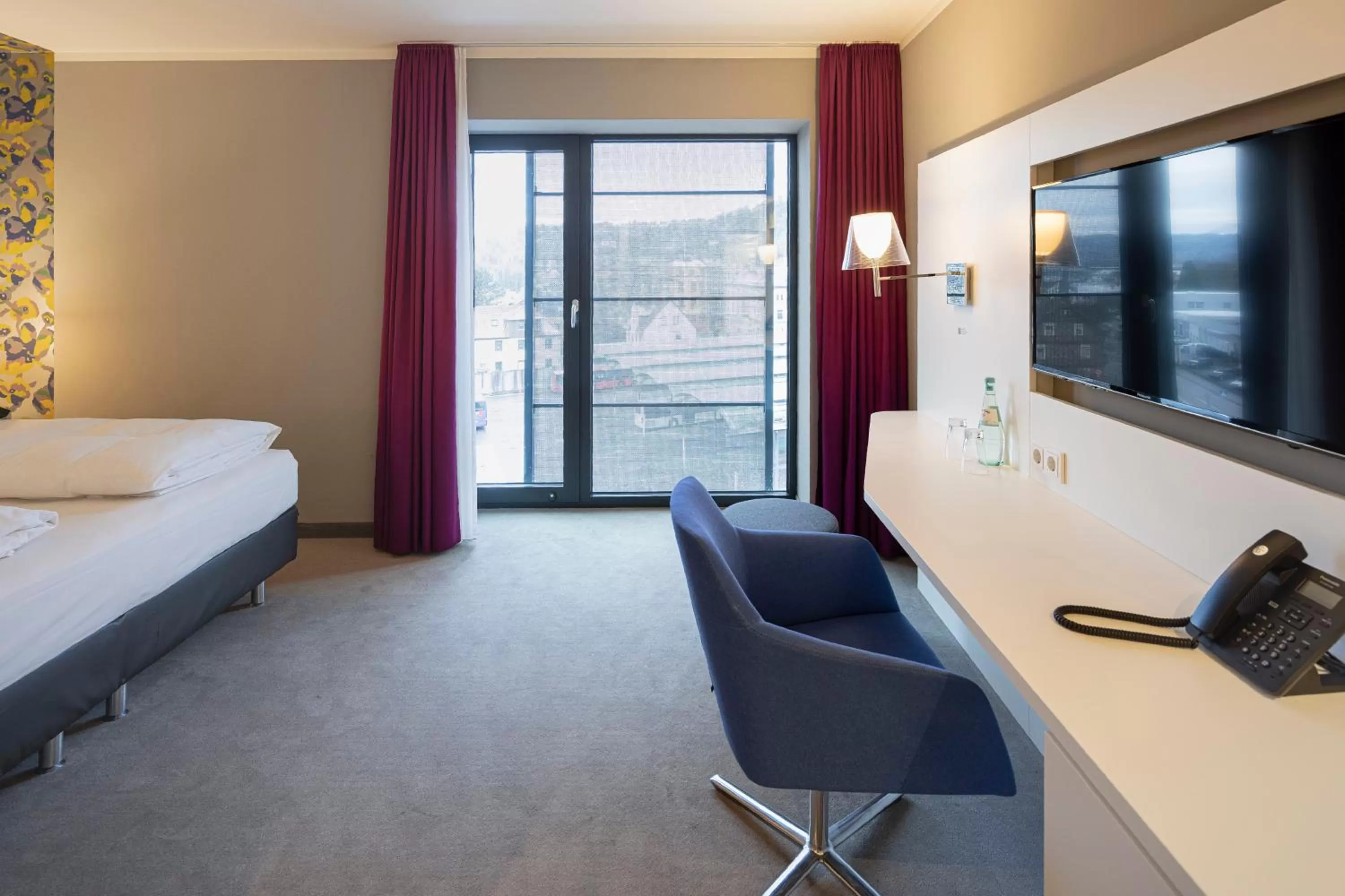 City view, Bed in Hotel am Remspark