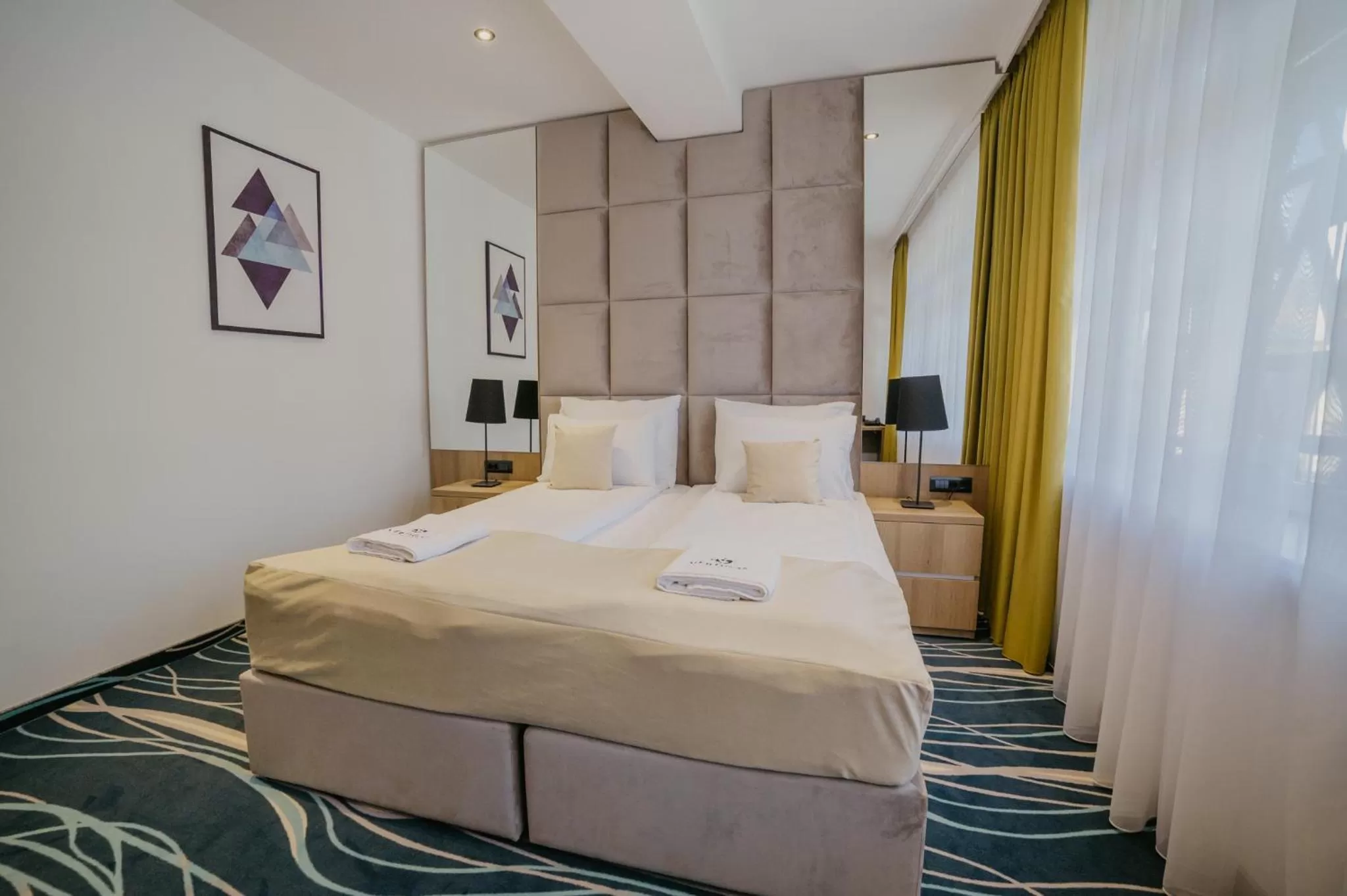 Photo of the whole room, Bed in Hotel Vertigos