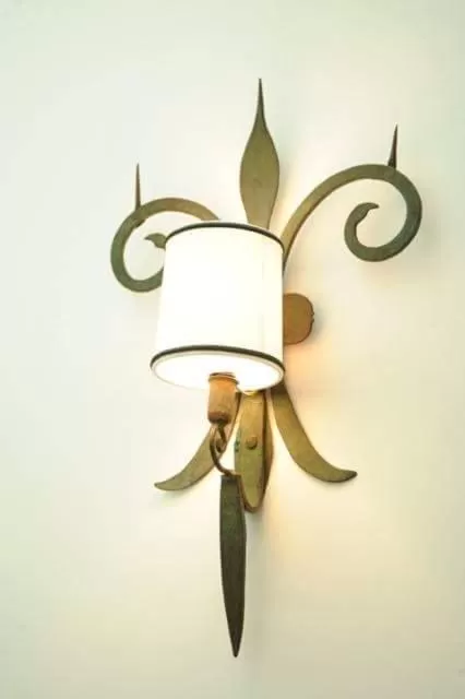 Decorative detail in B&B Liberty